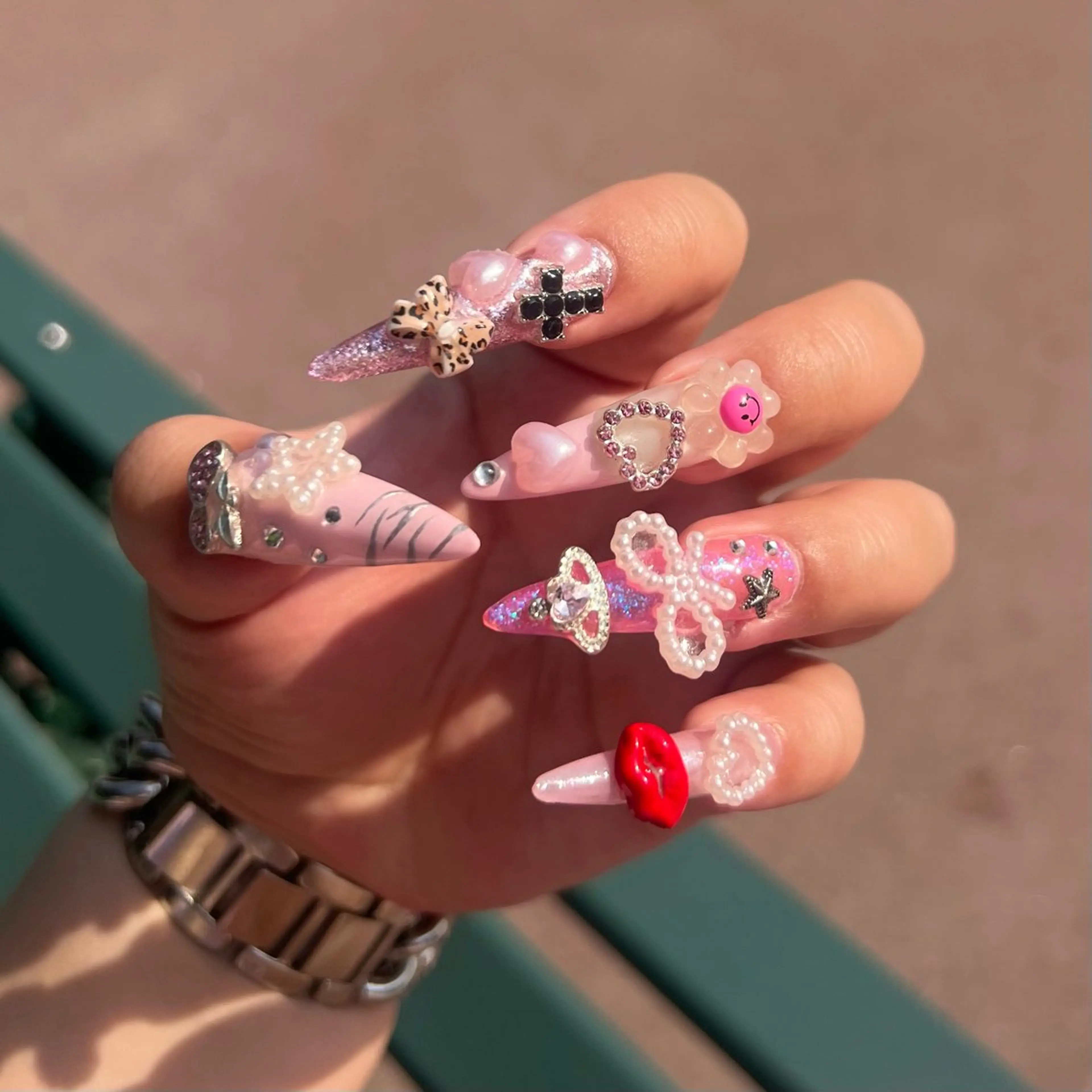 ネイル アートネイル 長さ出し ネイルチップ pua 千葉所属・海外ネイル🇺🇸 個性派/YUUKAのネイルデザイン