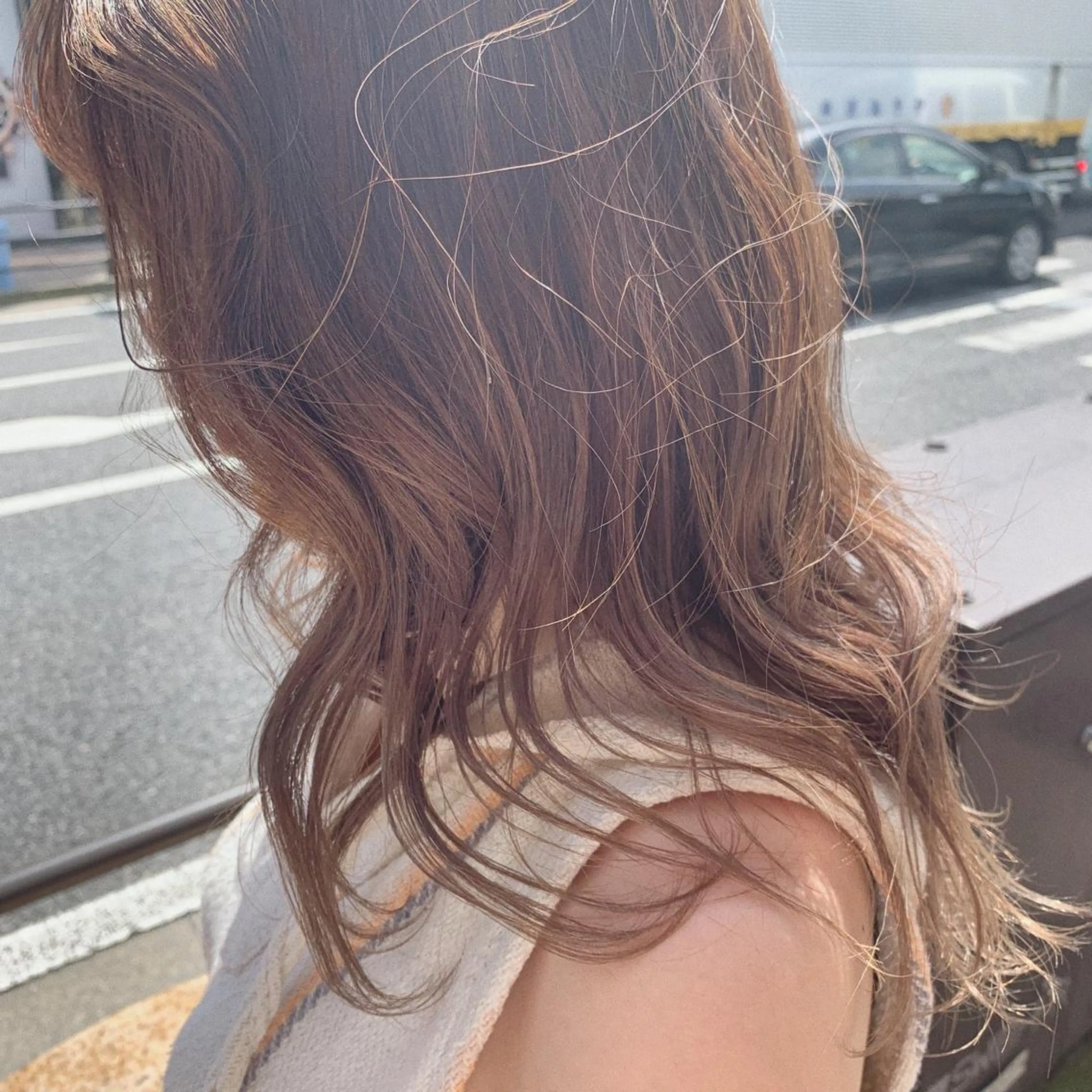 ミディアム カラー ベージュカラー デザインカラー ハイライトカラー ハイライト ヘアカラー m ā l o.🌷 サカモトマイコのヘアスタイル