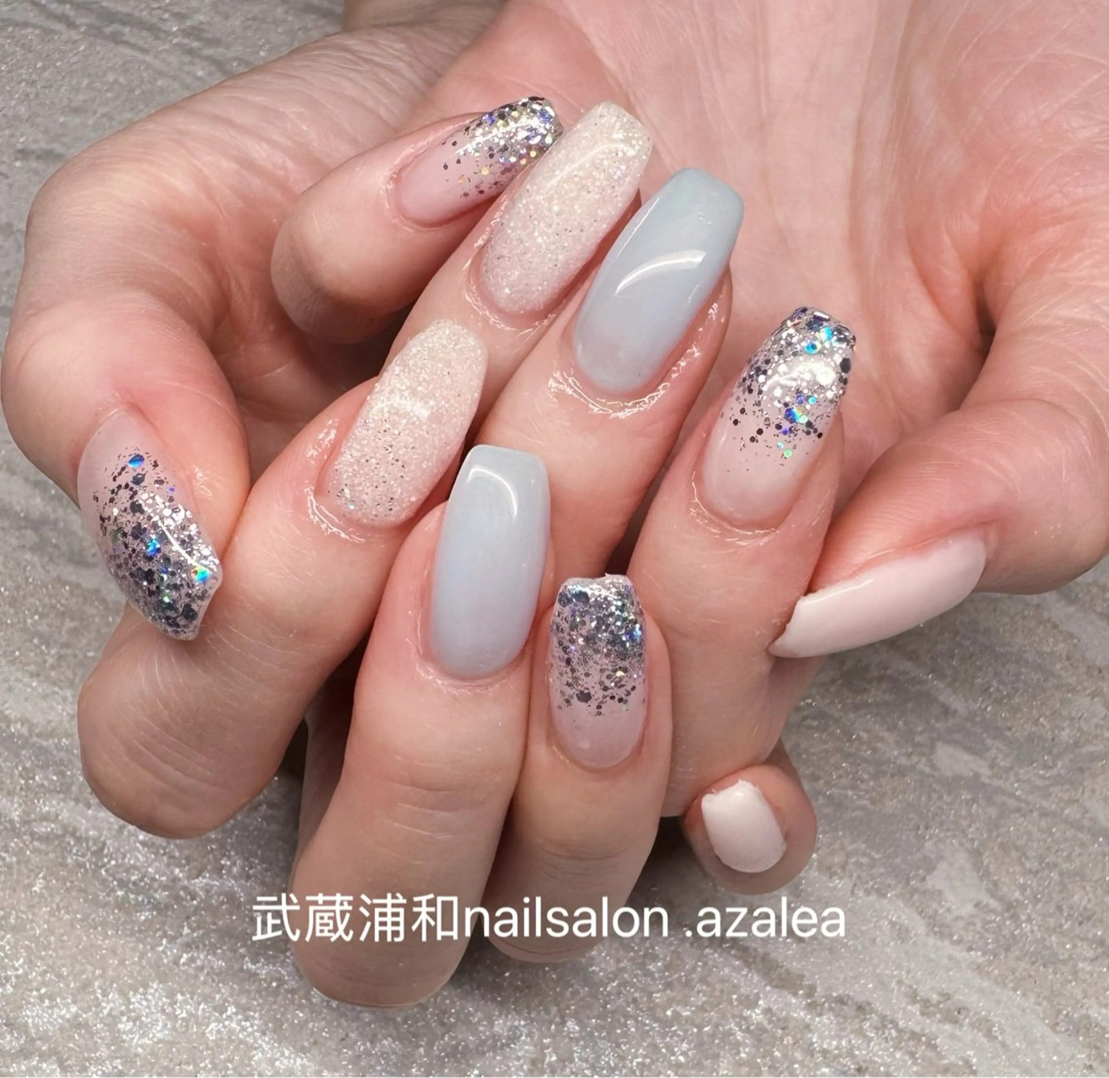 ネイル ハンドネイル R inのネイルデザイン