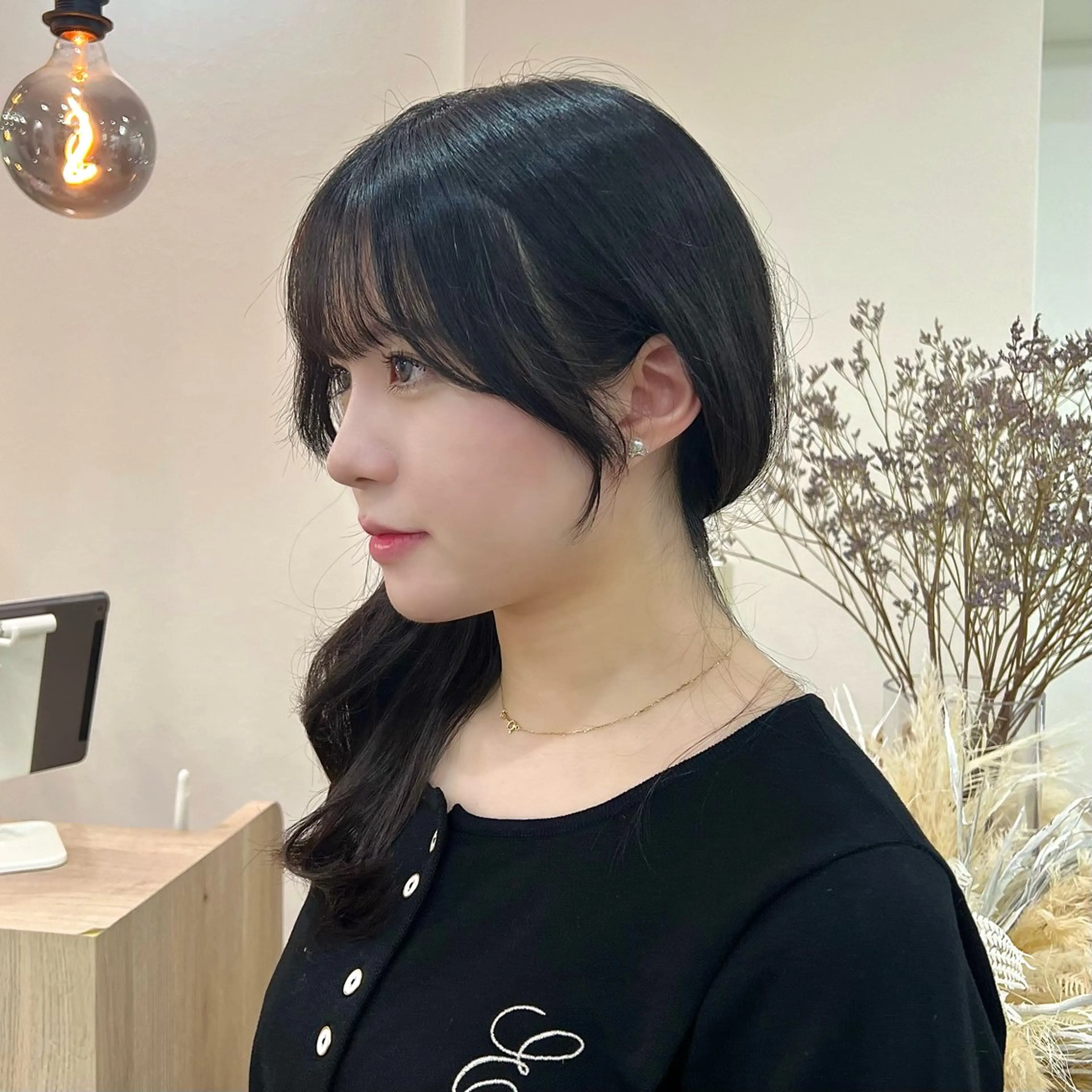 セミロング カット TOKI mahoのヘアスタイル