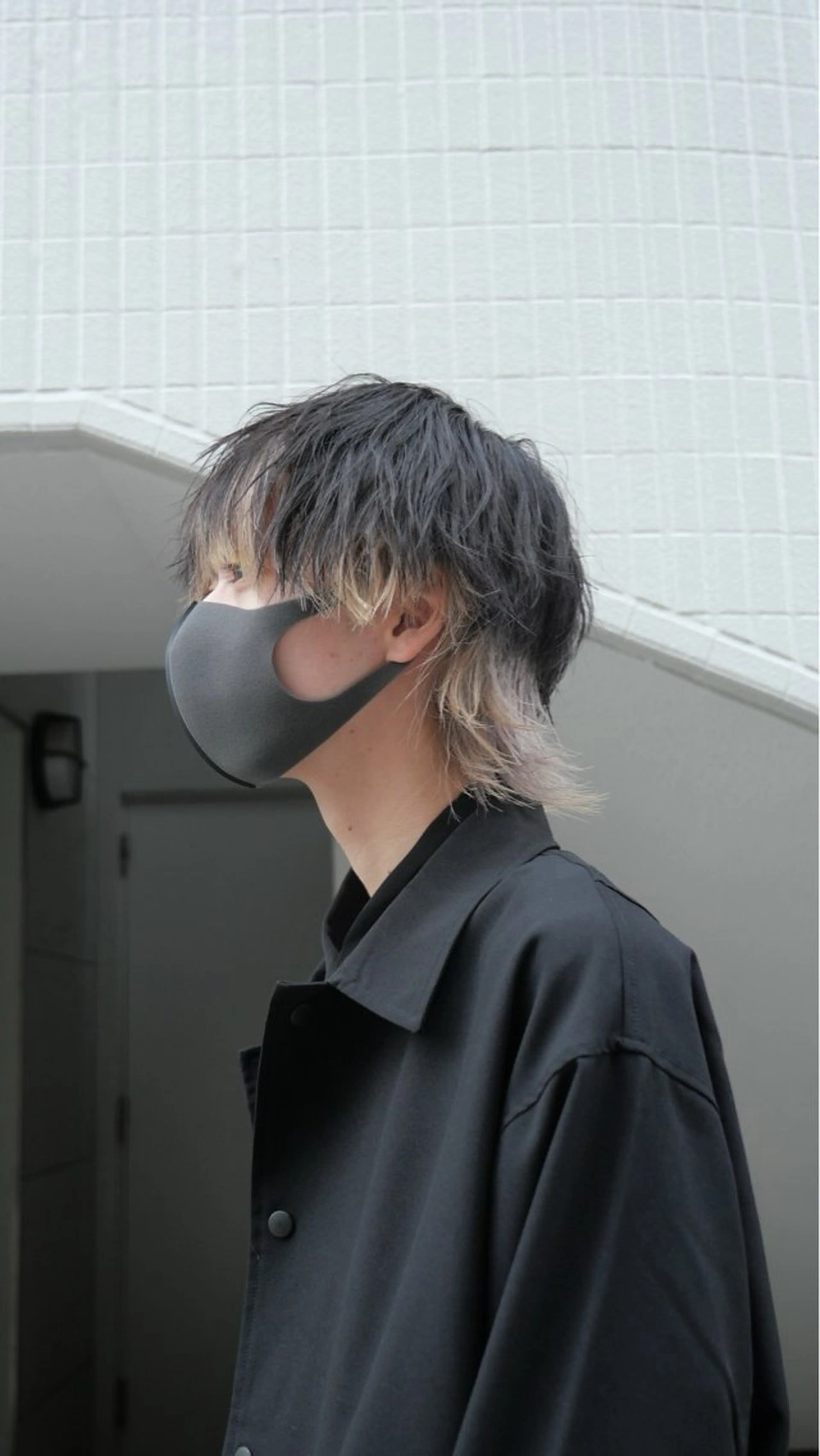 メンズ メンズインナーカラー マッシュウルフ マッシュ メンズウルフカット ウルフカット カット ヘアカラー ニュアンス/フェザー /ウルフ/伶馬のヘアスタイル