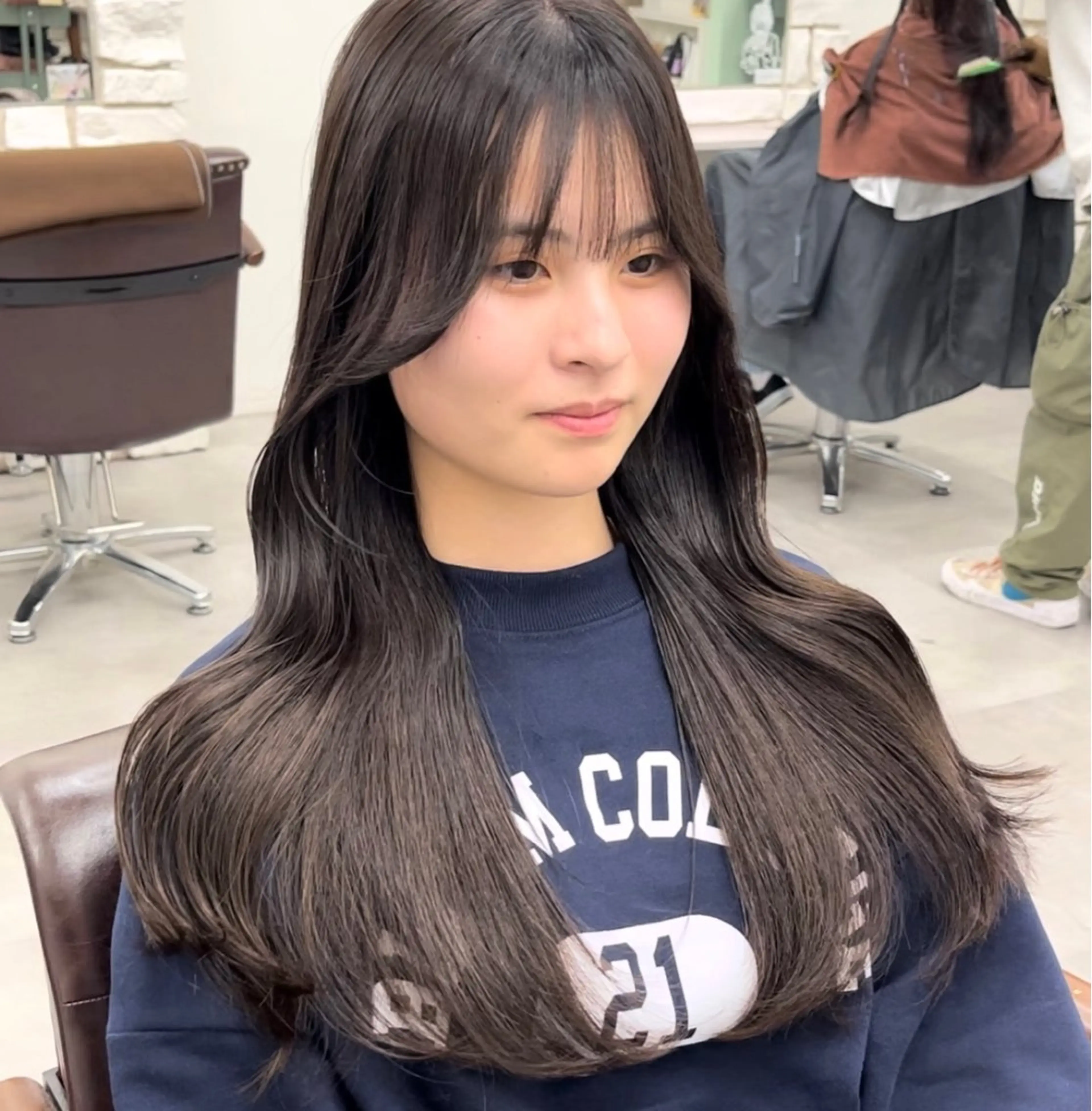 ロング カラー カット ヘアカラー トリートメント 天王寺髪質改善なら よしみさん✨のヘアスタイル