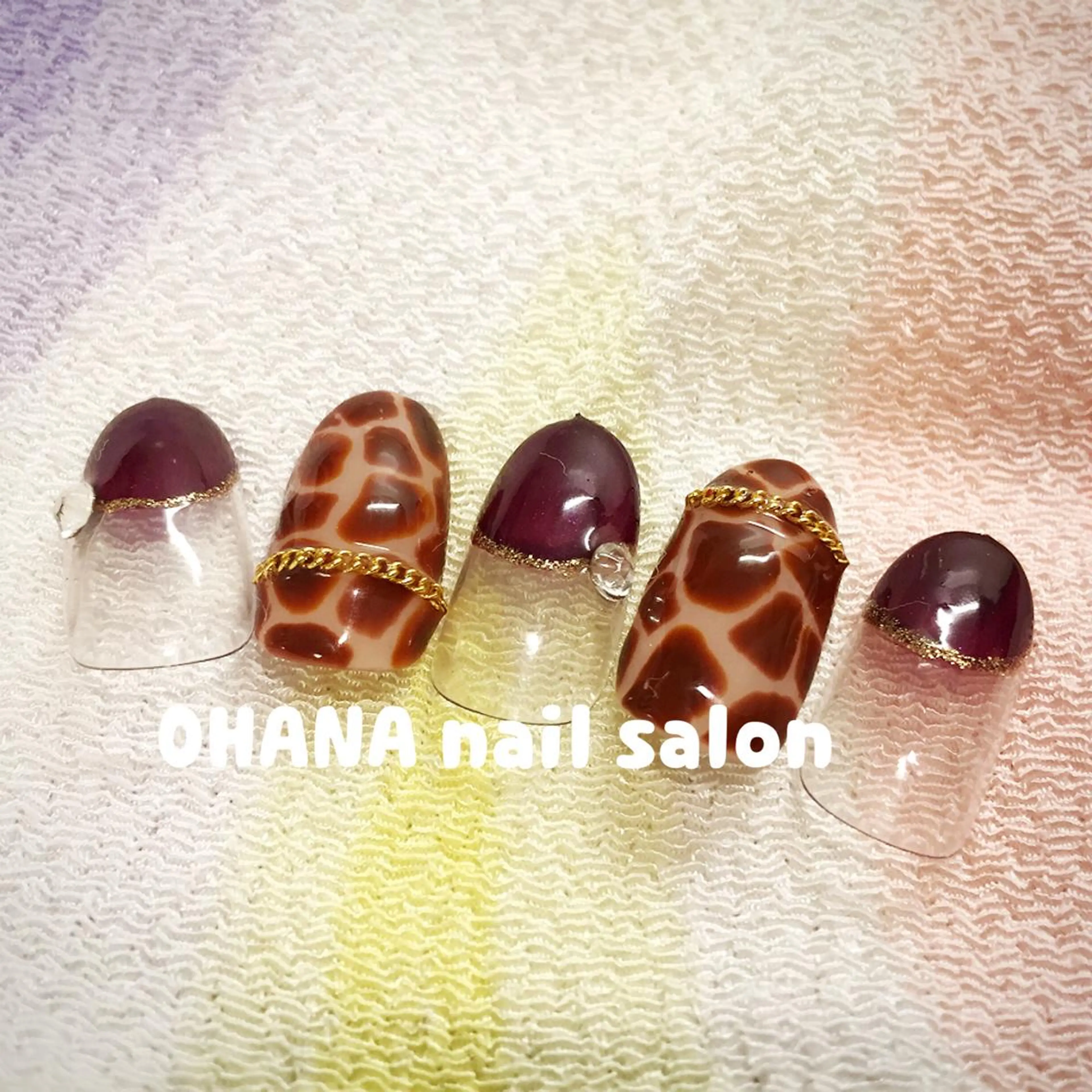 ネイル アニマル柄 冬ネイル 那覇🏝️台湾人 ネイリストSHIUのネイルデザイン