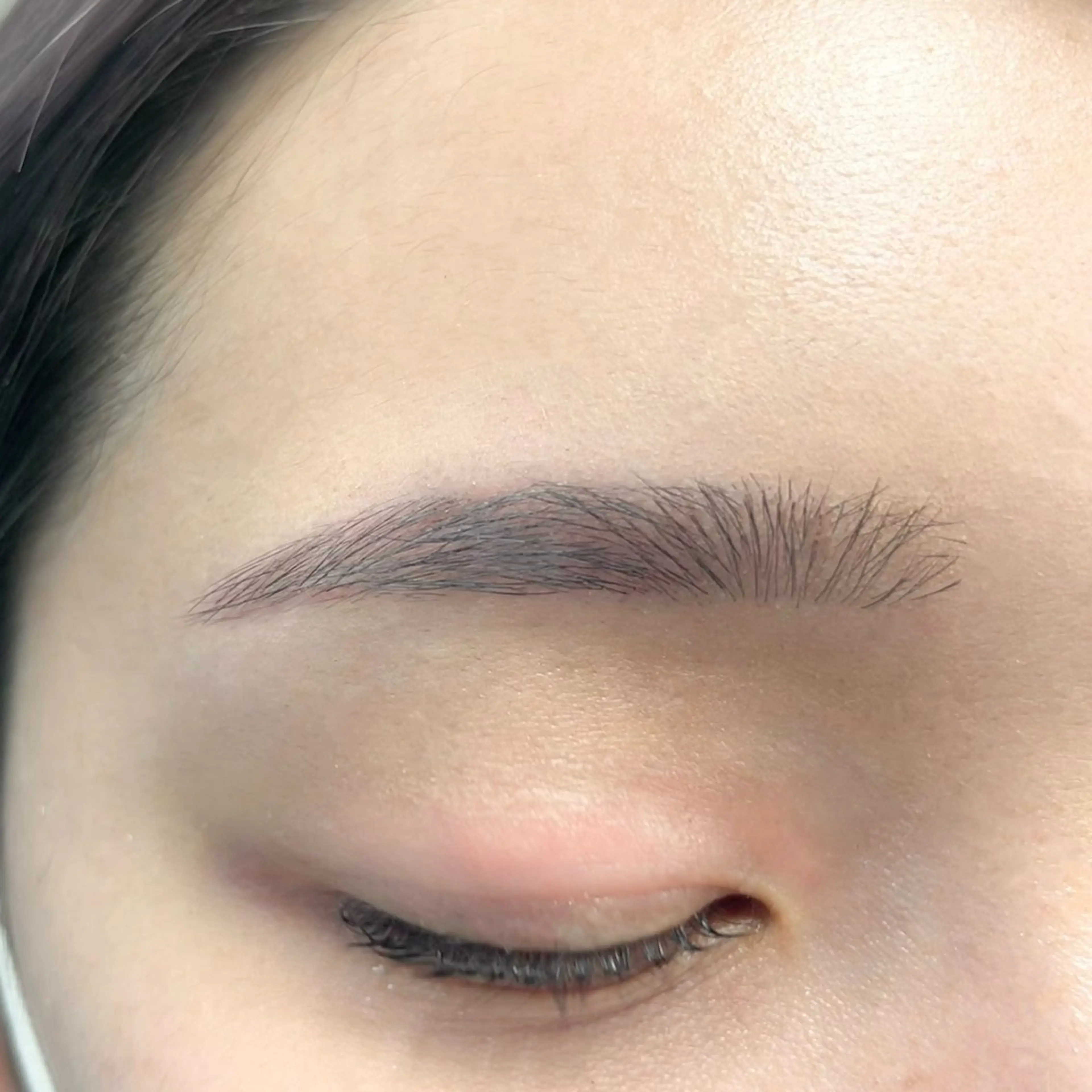 アイブロウ エサージュ新宿店 沙明のマツエク・マツパデザイン