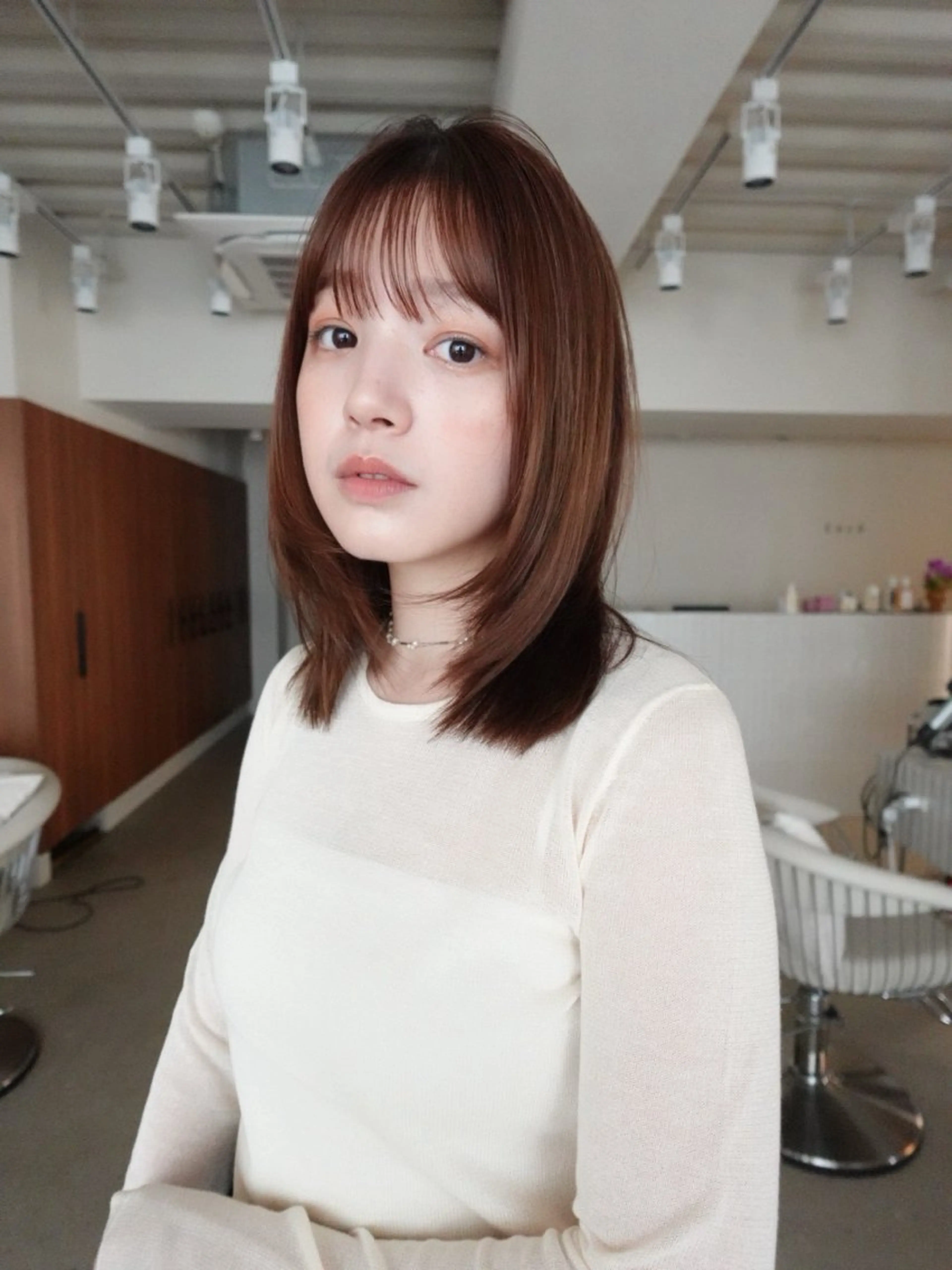 セミロング 南出 碧夢のヘアスタイル