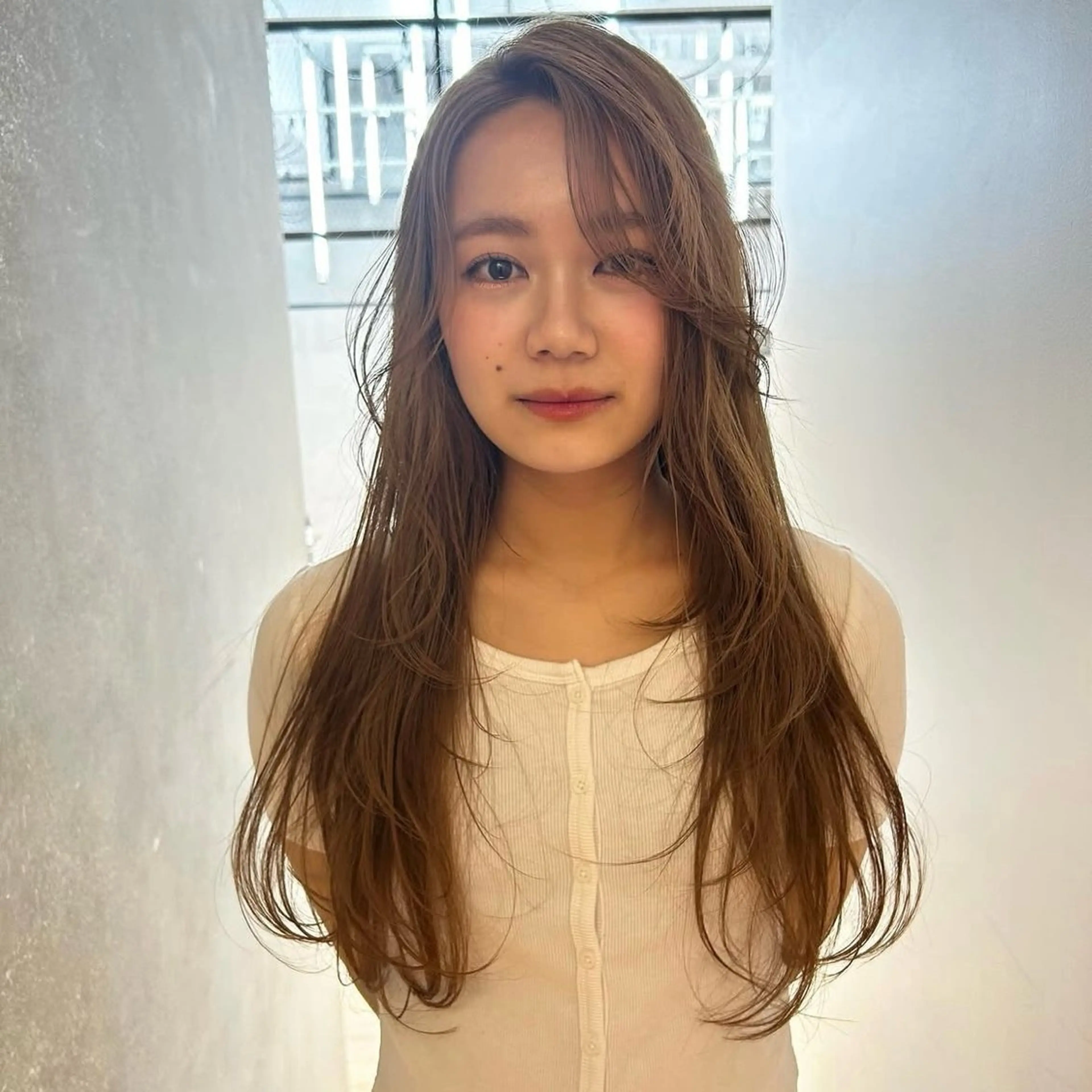 カラー ハッシュレイヤー/ ハイトーン/senaのヘアスタイル