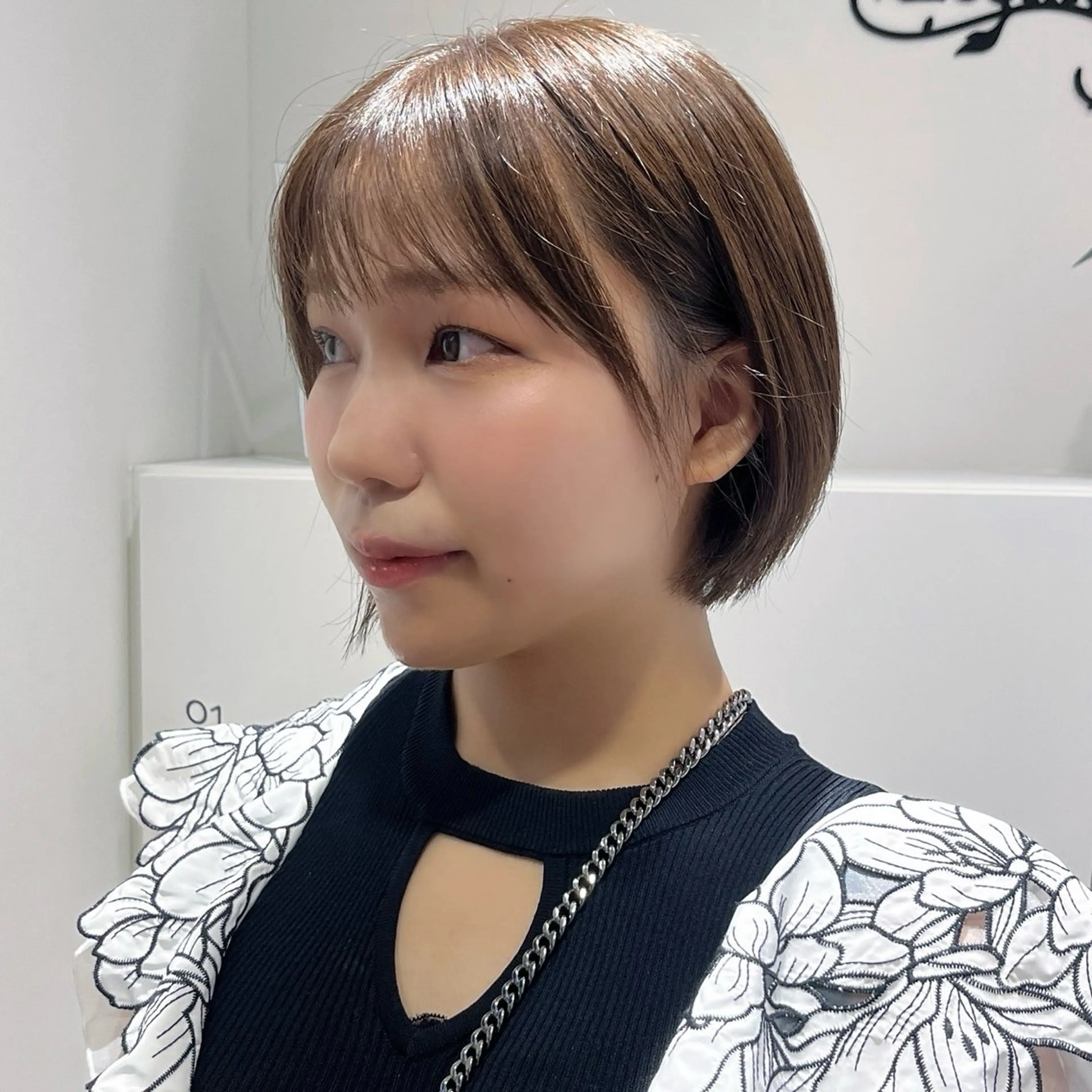 ショート カラー 韓国ヘア🇰🇷/ニ ュアンスパーマ/ヒナのヘアスタイル