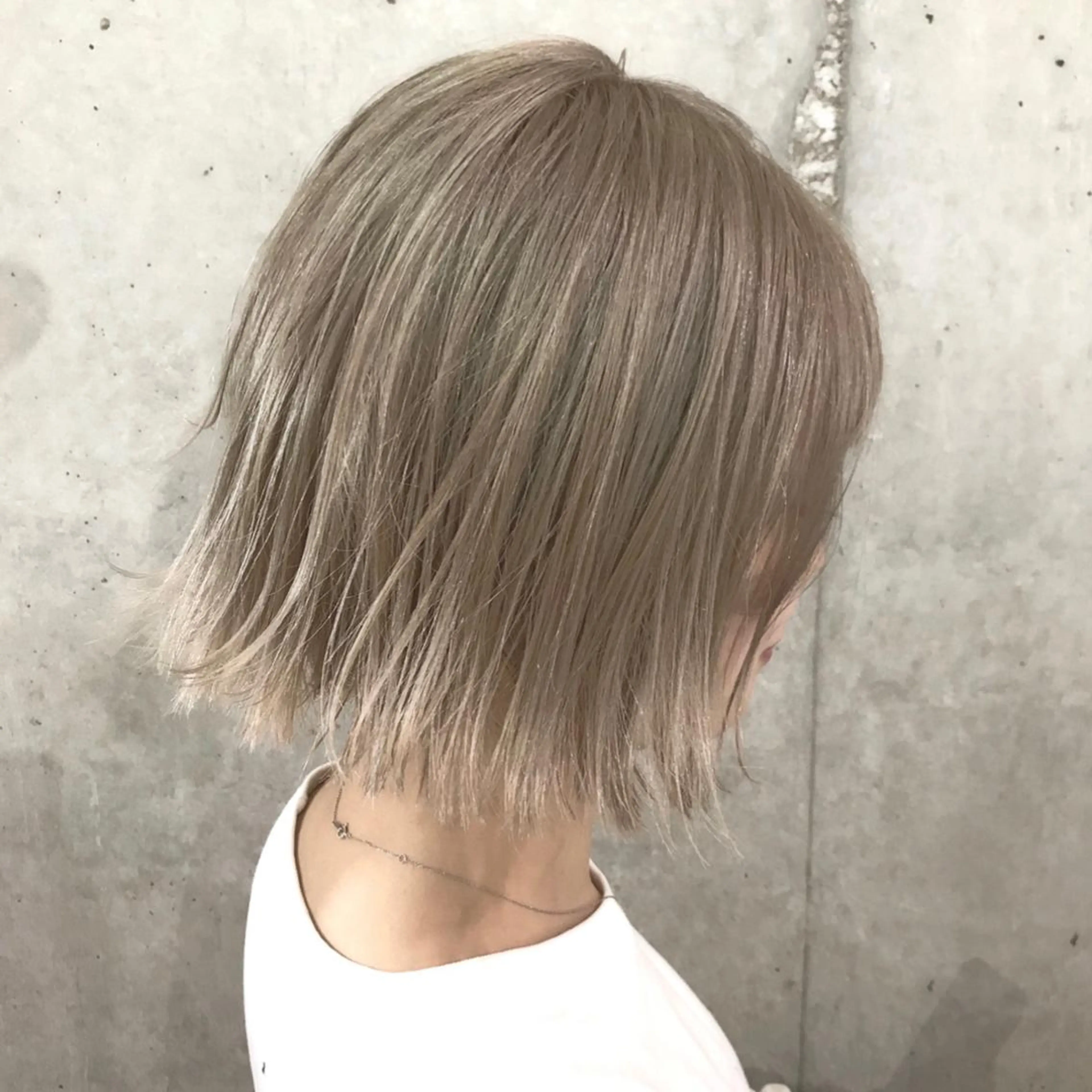 ミディアム カラー バレイヤージュ ベージュカラー ダブルカラー グラデーションカラー ミルクティーベージュ ヘアカラー トリートメント 北千住でカラーNo1 高橋優輔のヘアスタイル