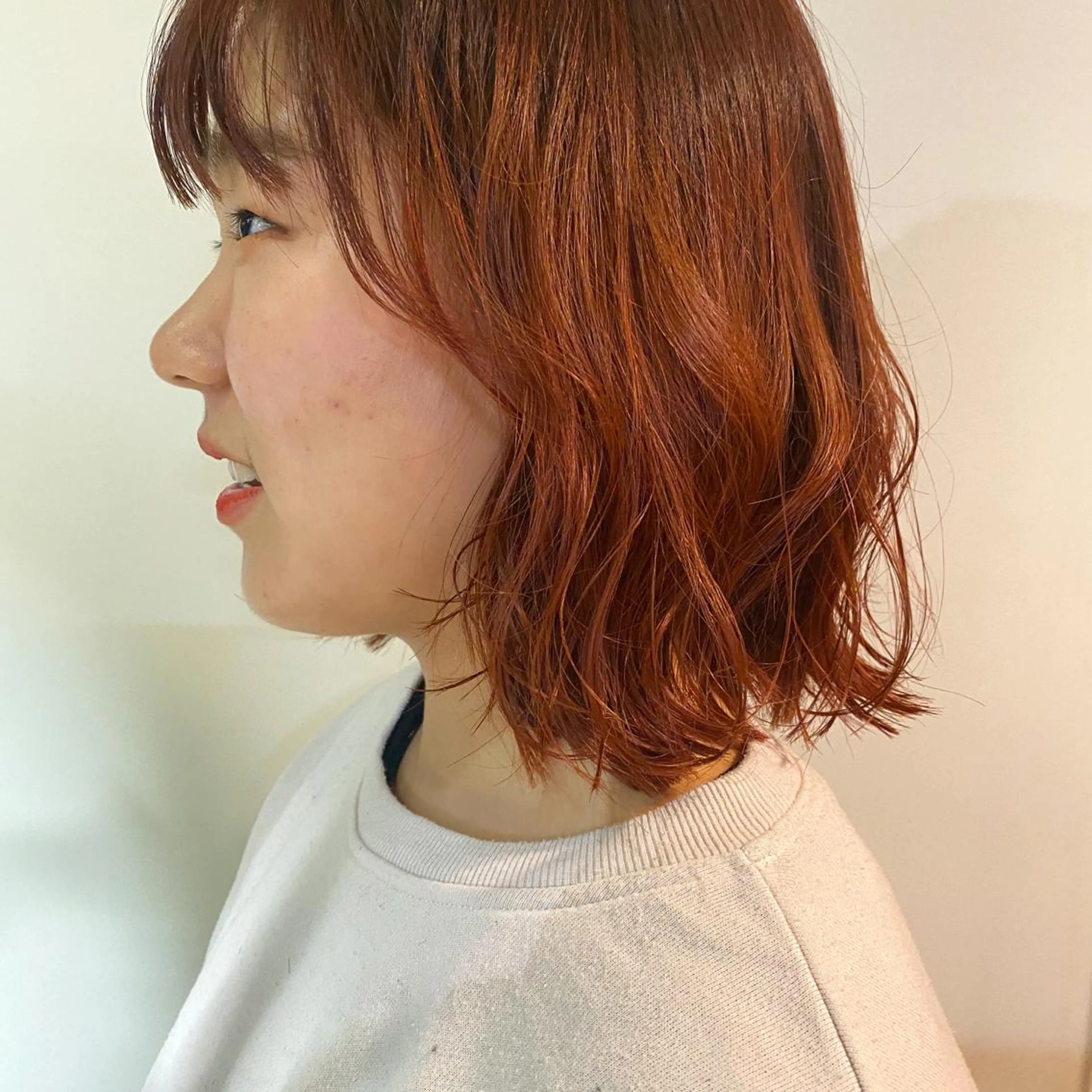 ショート カラー パーマ ヘアアレンジ ベージュカラー カシス デザインカラー ハイトーンカラー オレンジ GIVET (ジヴェ)所属・撮影モデル募集 🦋soemikaのヘアスタイル