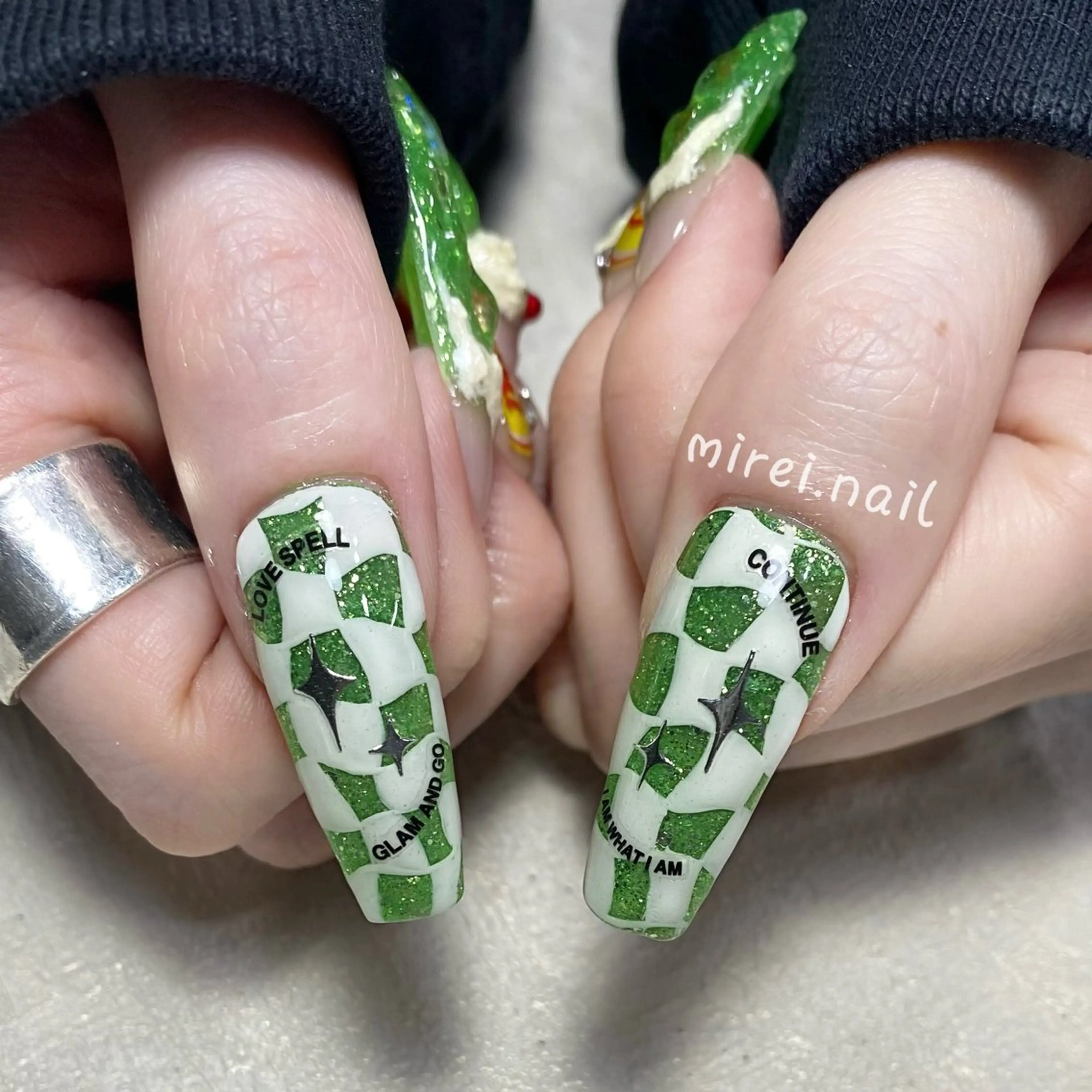 ネイル mirei‘nail所属・jade.vase ミレイのネイルデザイン