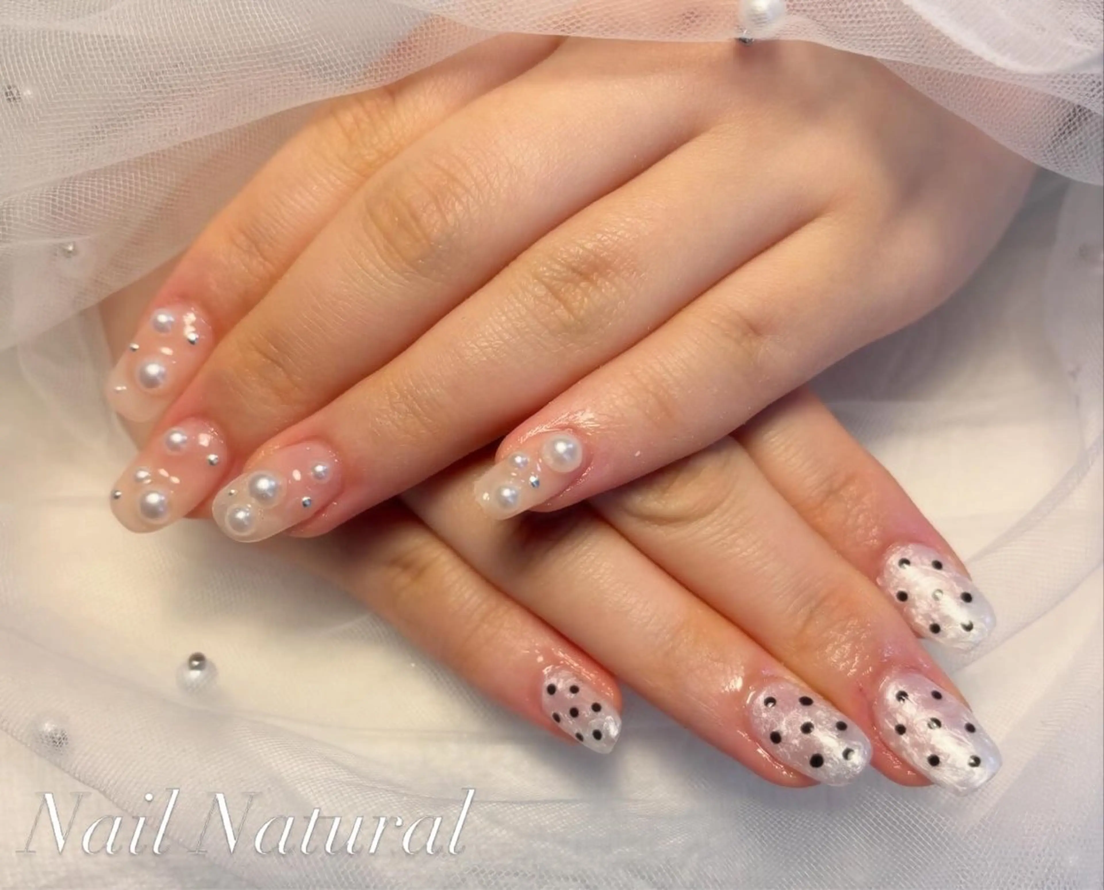 ネイル ジェルネイル マグネットネイル 持ち込み 春ネイル ハンドネイル Nail salon Natulalのネイルデザイン