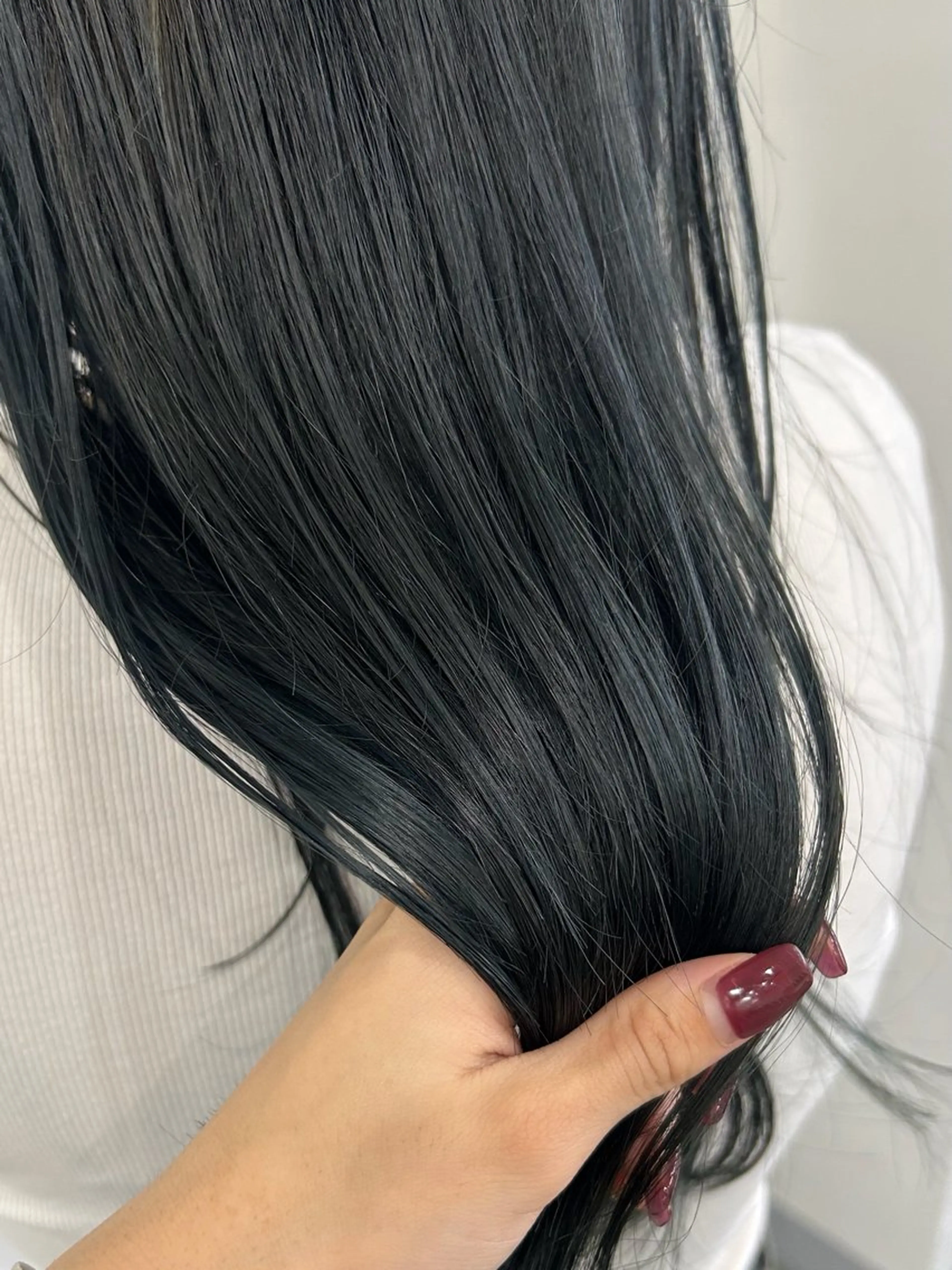 セミロング ヘアカラー Lita. / kotohaのヘアスタイル