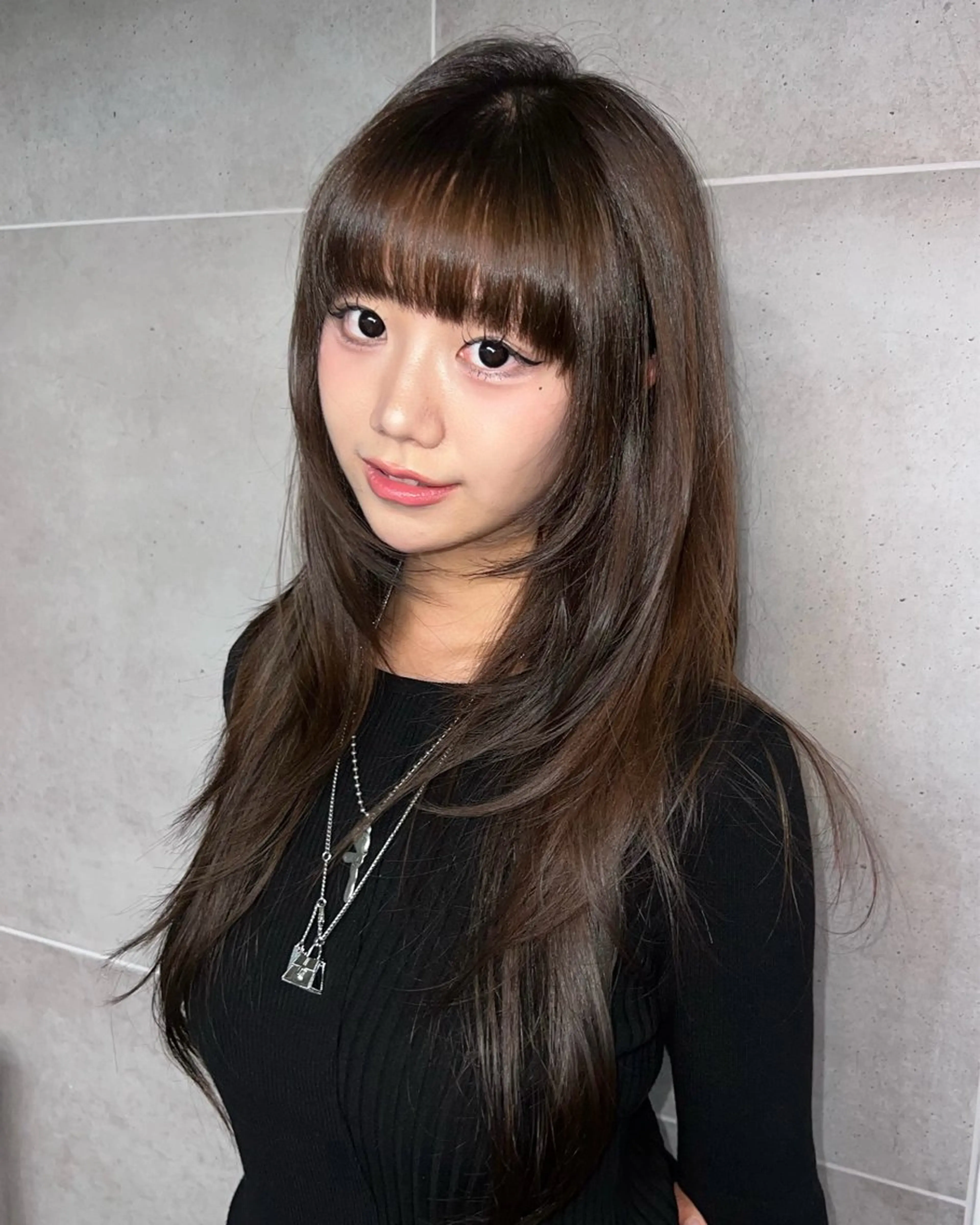 ロング ヘアカラー AIRA/ブリーチ ‪/透明感カラーのヘアスタイル