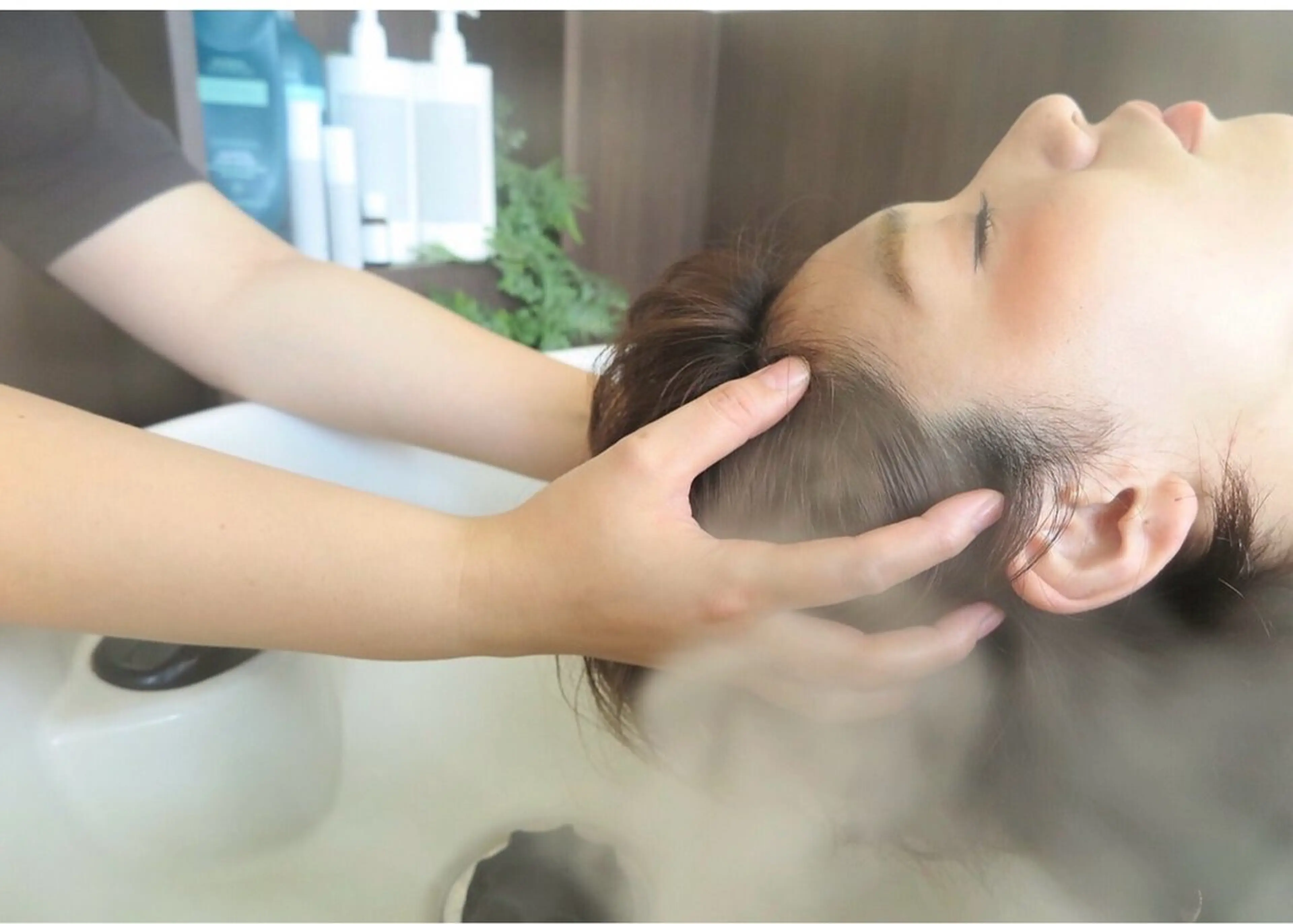 【12月限定トリートメント特化コース⭐️】カット＋透明感カラー＋髪質改善トリートメント＋5stepトリートメントの写真