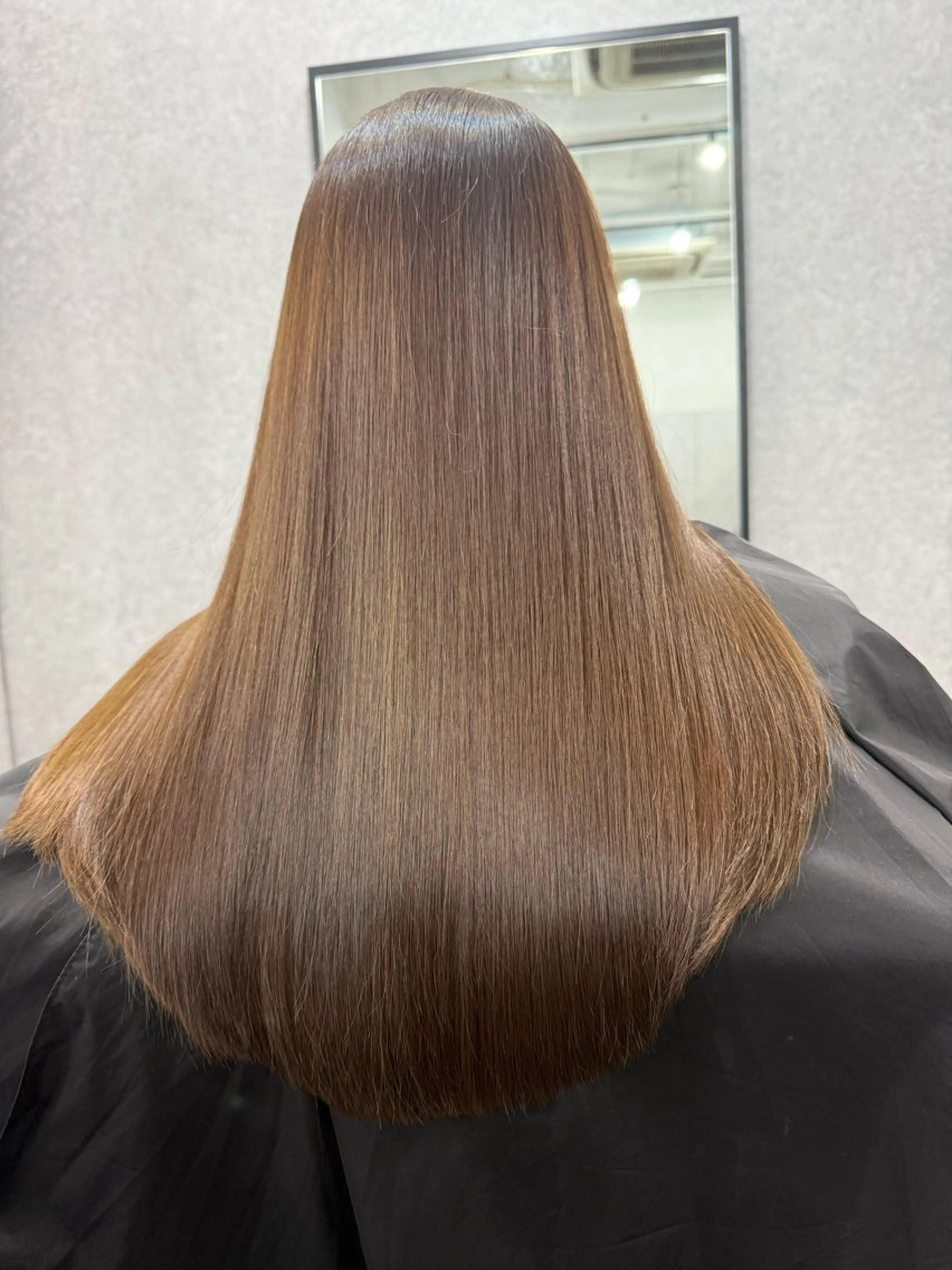 ロング カラー ブリーチ 【ili心斎橋】 🐰清水 梨央🤍のヘアスタイル