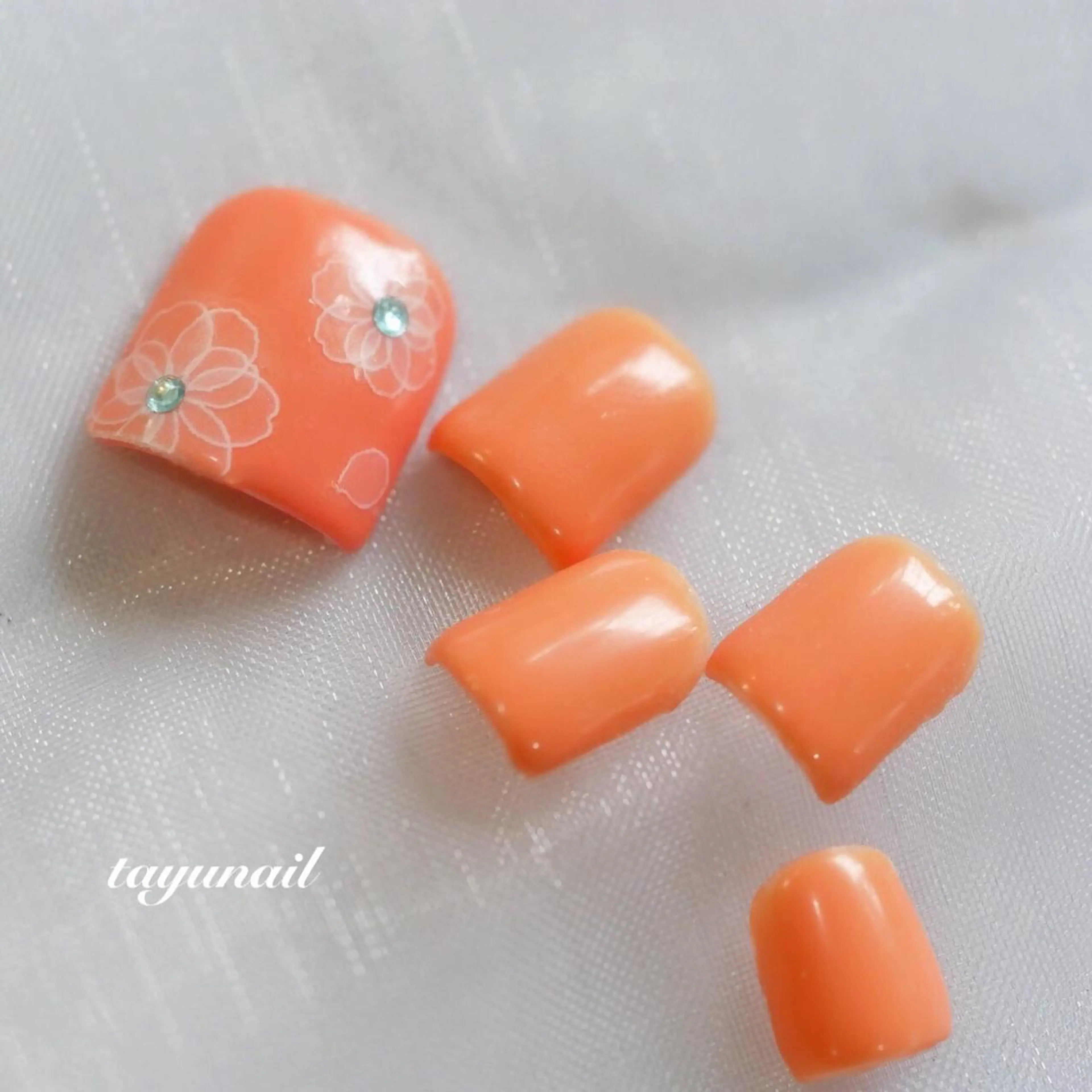 ネイル アートネイル ブルー フットネイル ジェルネイル ワンカラーネイル ネイルサロン・ネイルスクール　たゆnail所属・ネイルサロン 【たゆnail】のネイルデザイン