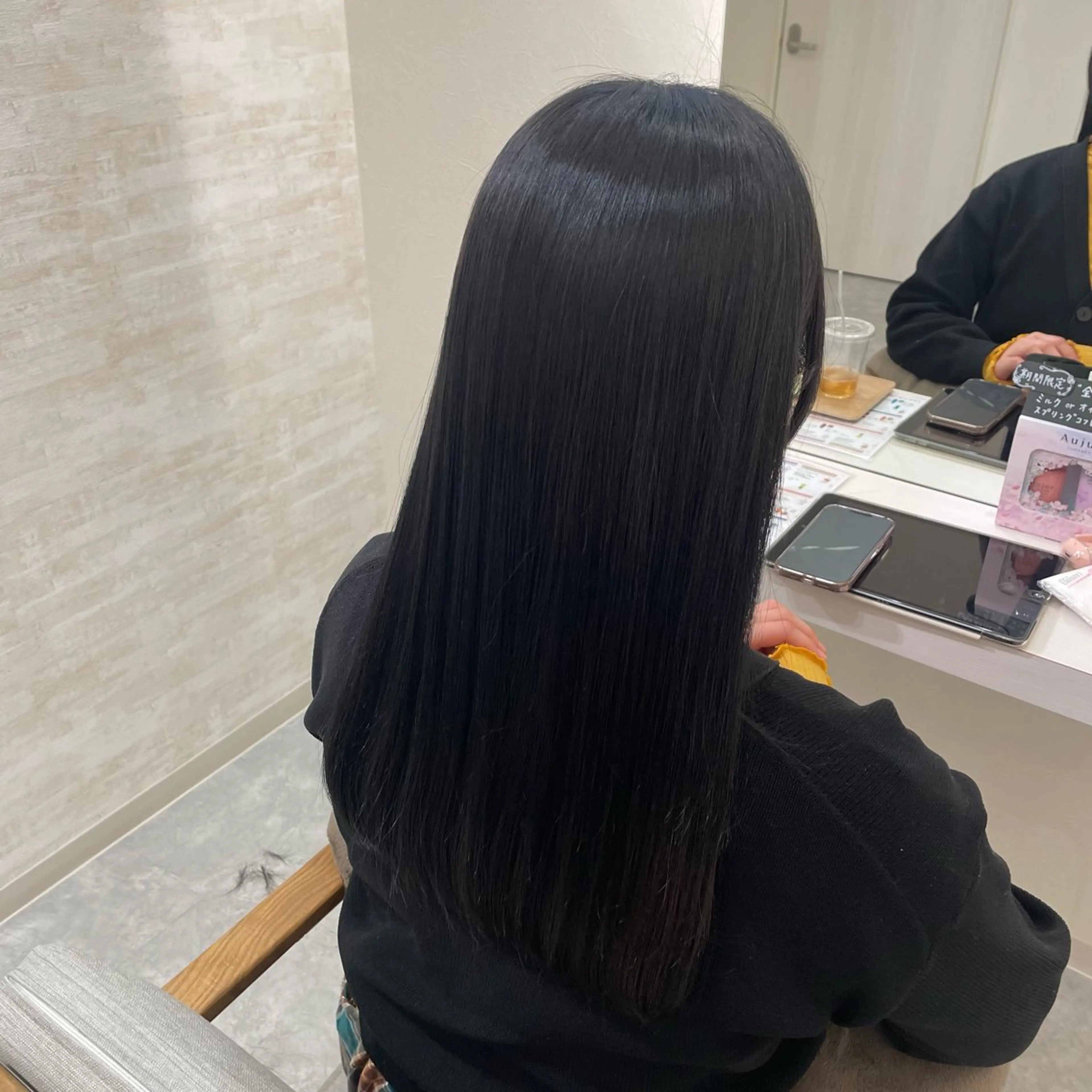 セミロング カラー 黒髪 ブルーカラー ブルーブラック 透明感カラー 髪質改善 髪質改善&ヘアケア /菊池琉那のヘアスタイル