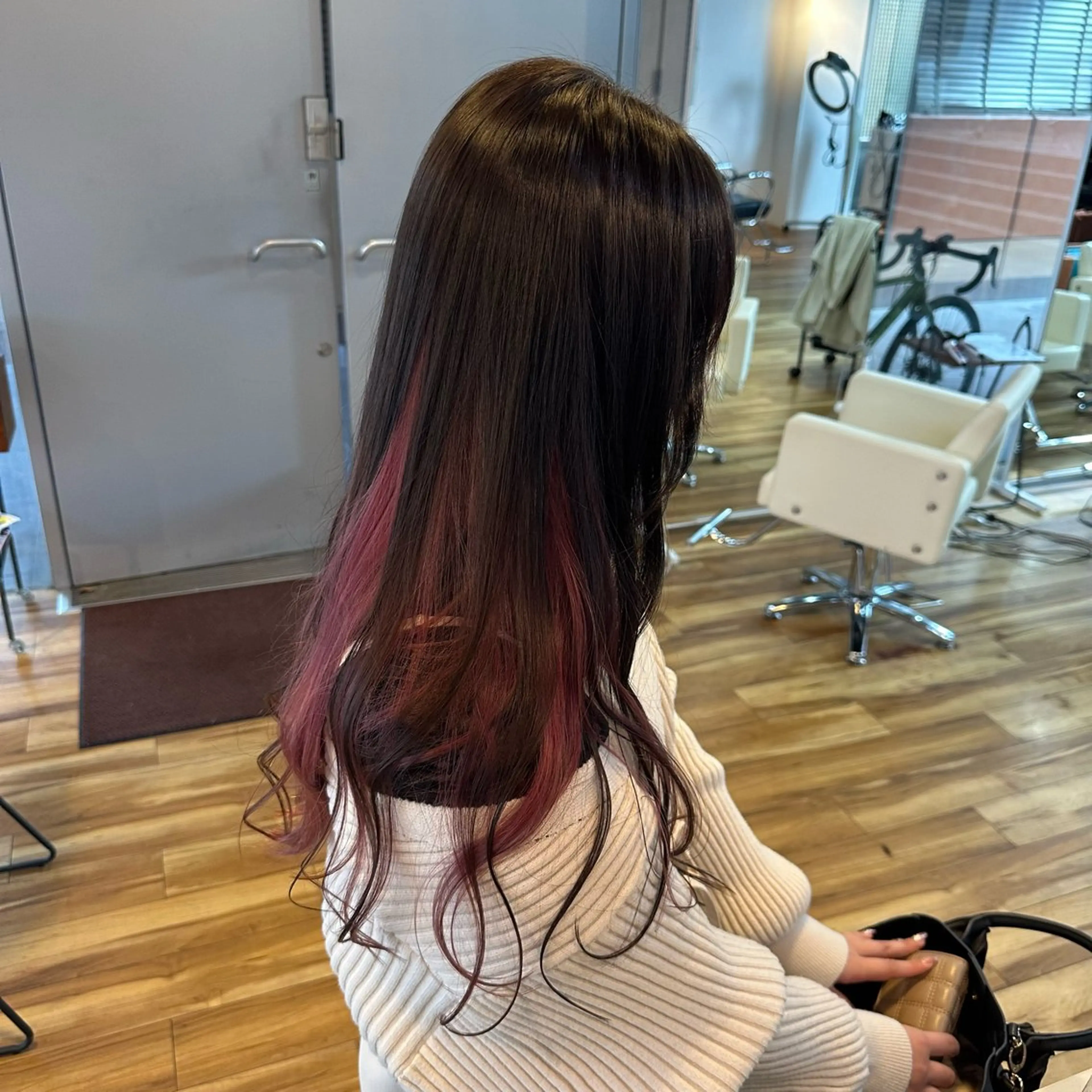 カラー ブリーチ ピンクカラー 大原 正寛のヘアスタイル