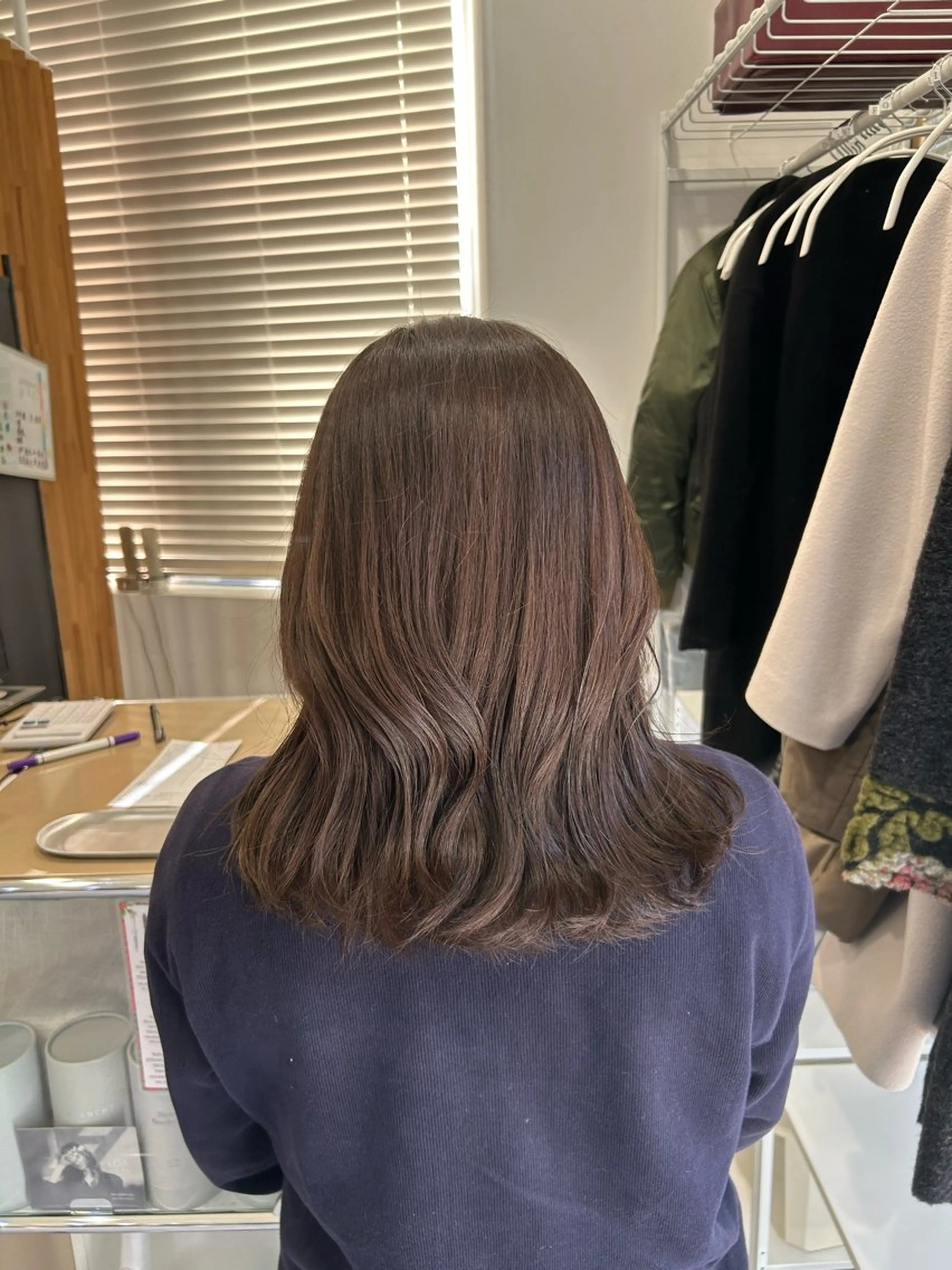 ミディアム カット ヘアカラー トリートメント 韓国ヘア ‎⟡.·KANA🐥のヘアスタイル