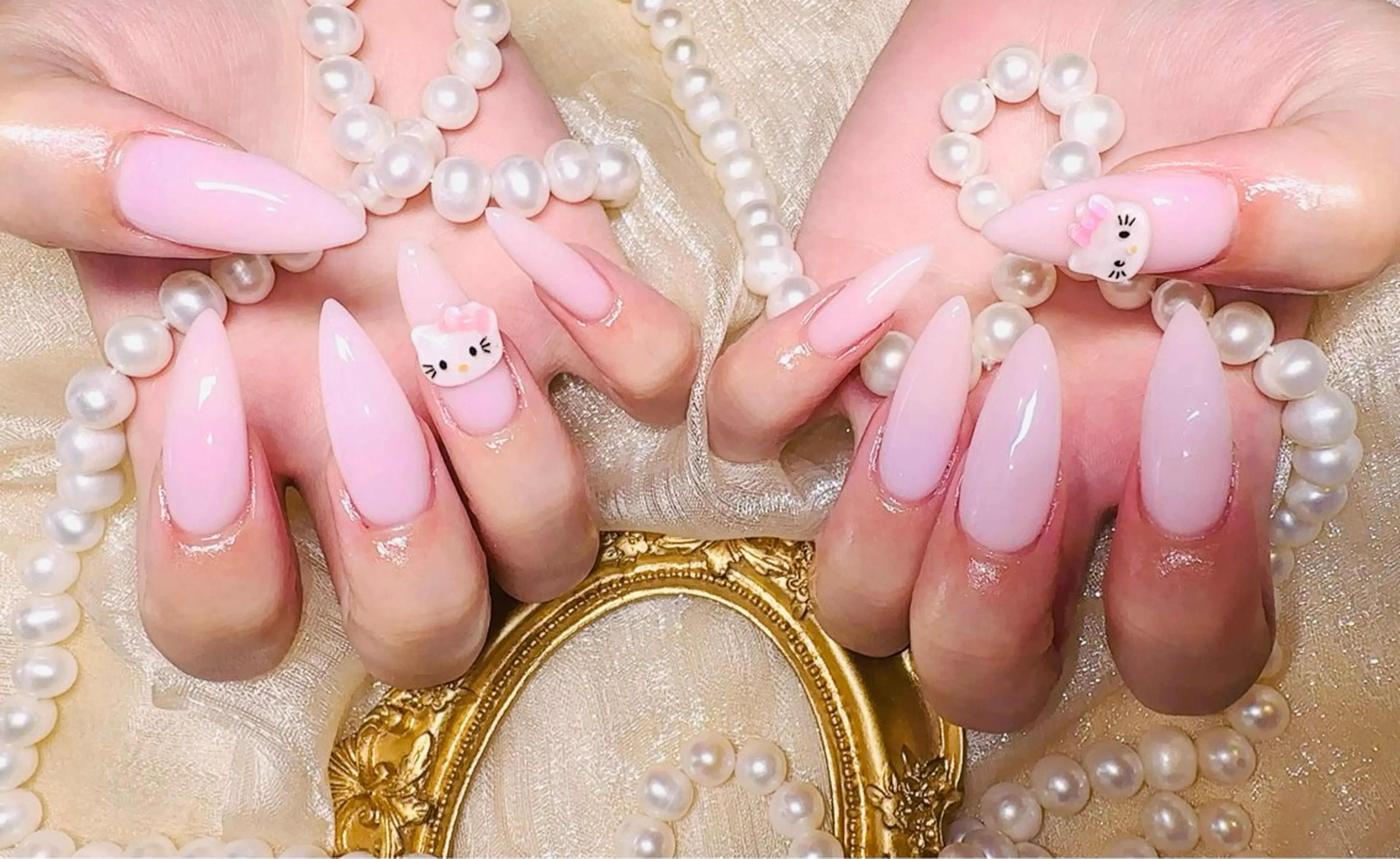 ネイル 伊原 羽美のネイルデザイン