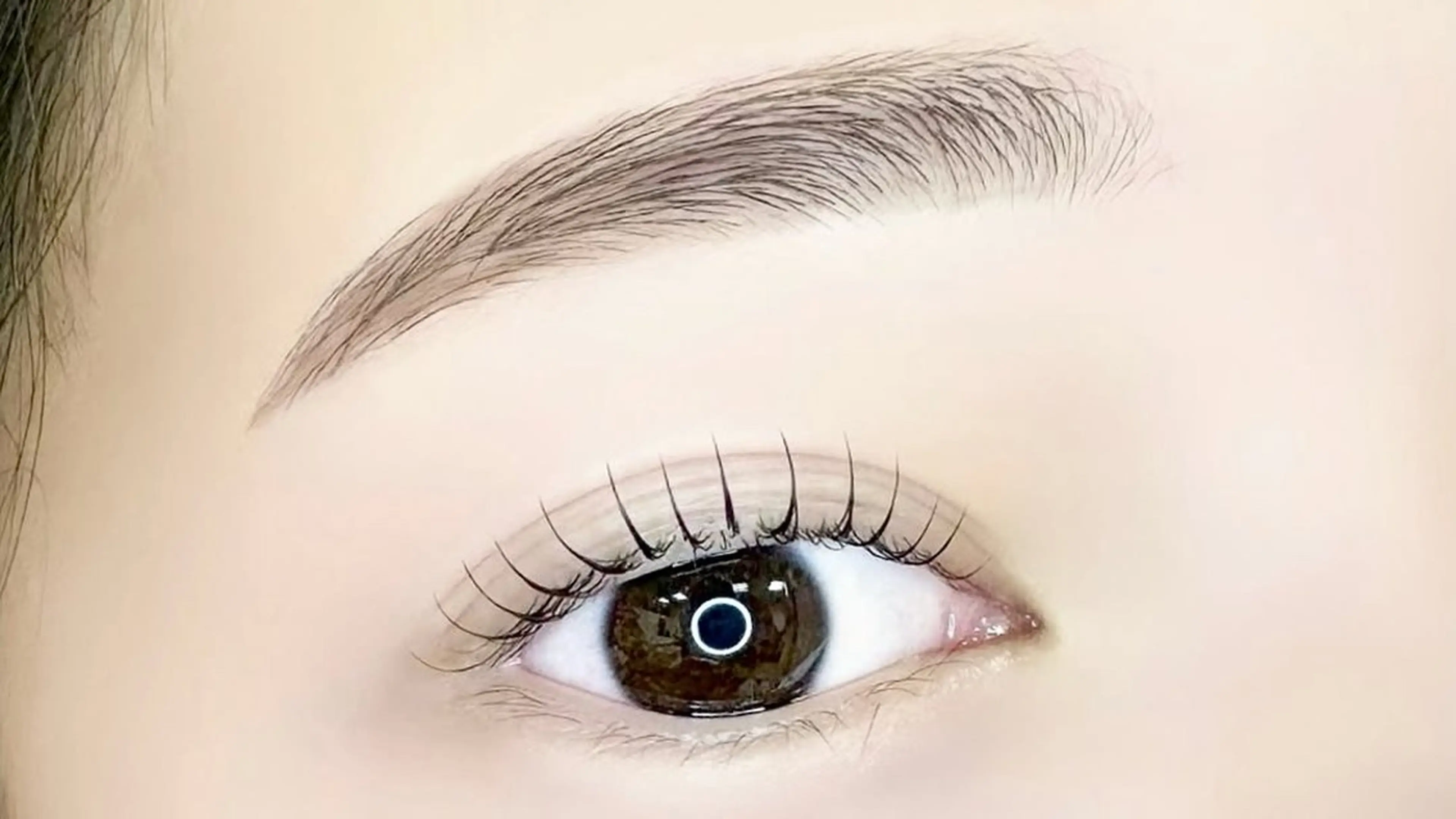 アイブロウ マツパ herme所属・herme ayanoのマツエク・マツパデザイン