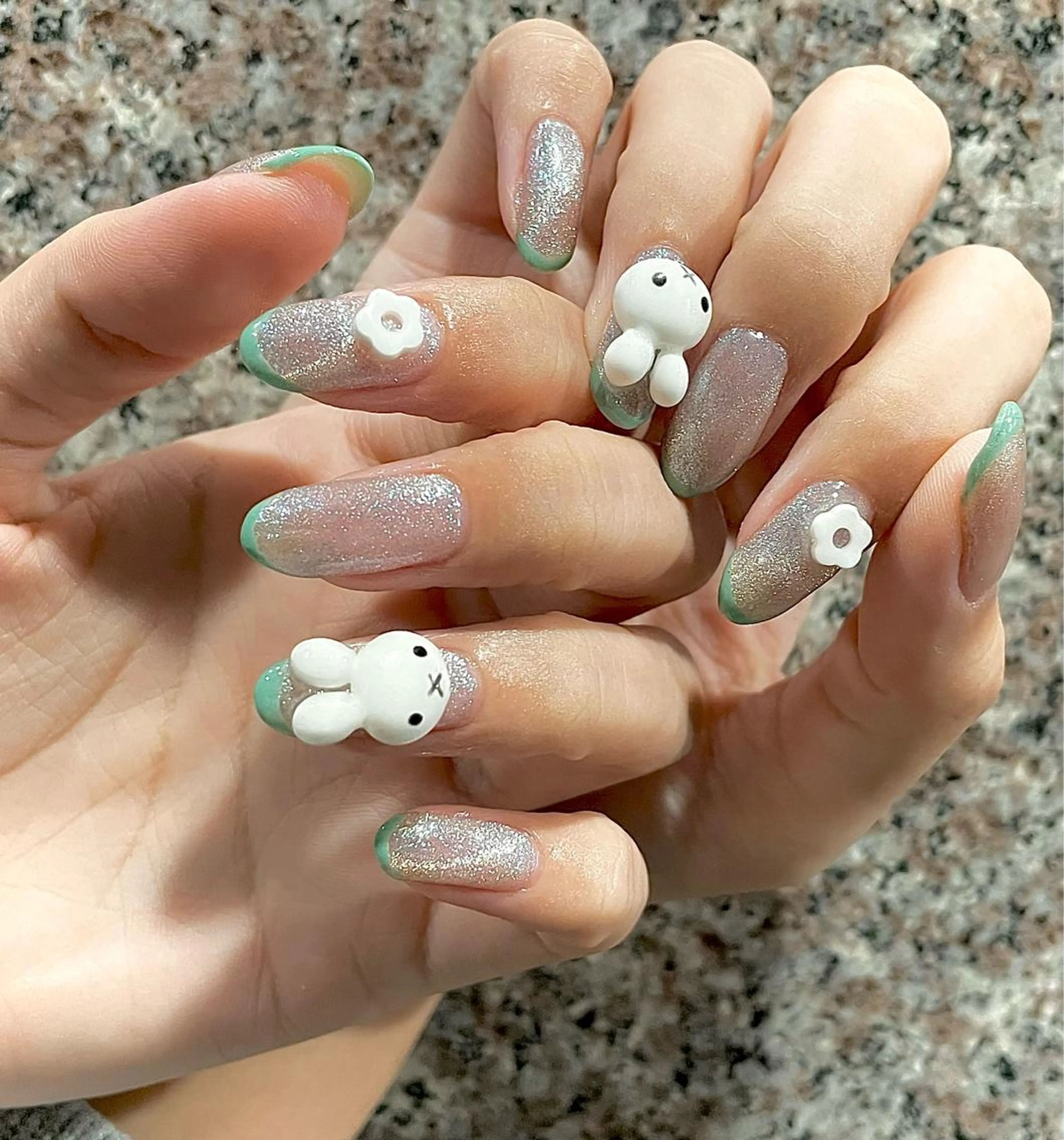 ネイル epanouir mihoのネイルデザイン