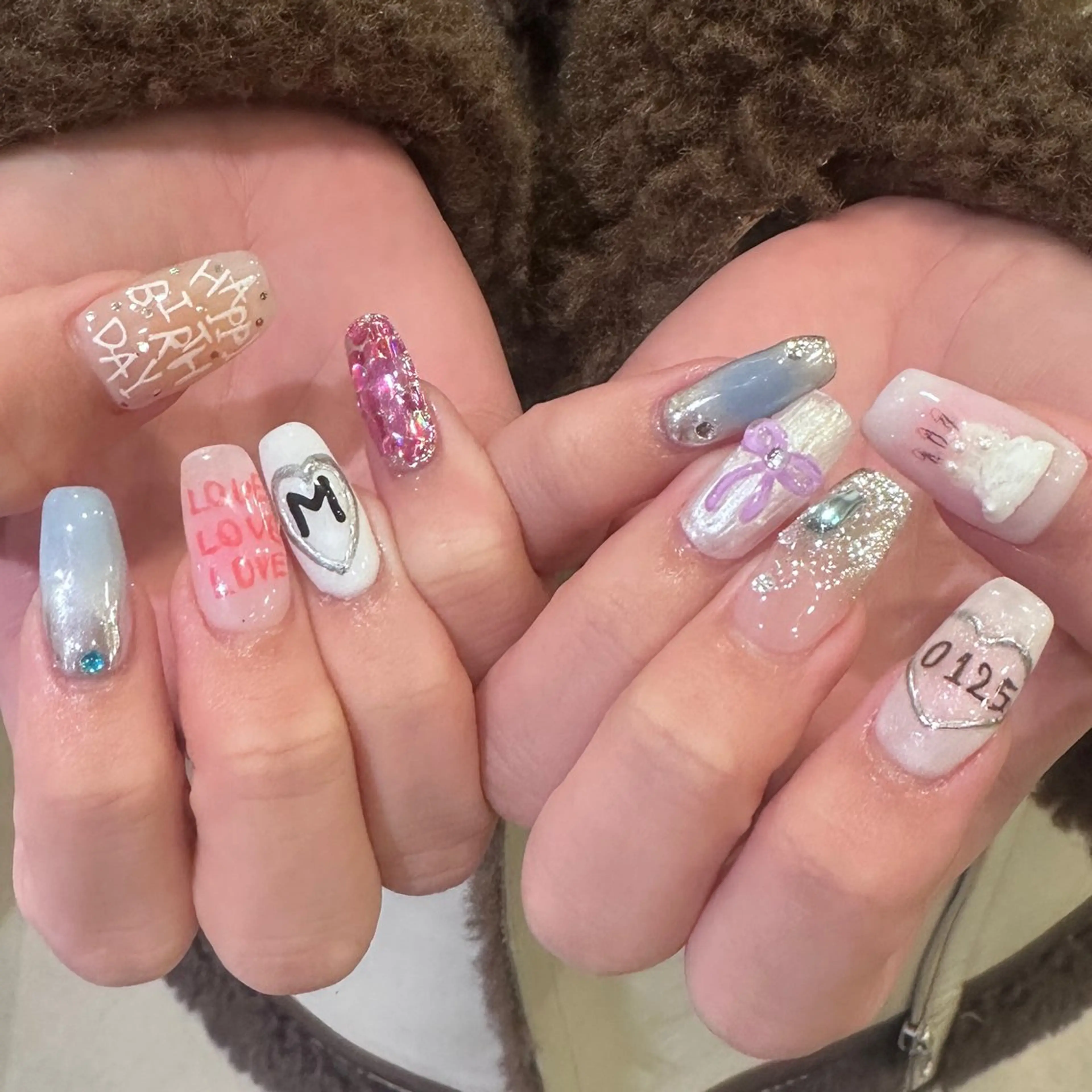 ネイル ハンドネイル 👽個性派ネイル🎀 komachiのヘアスタイル