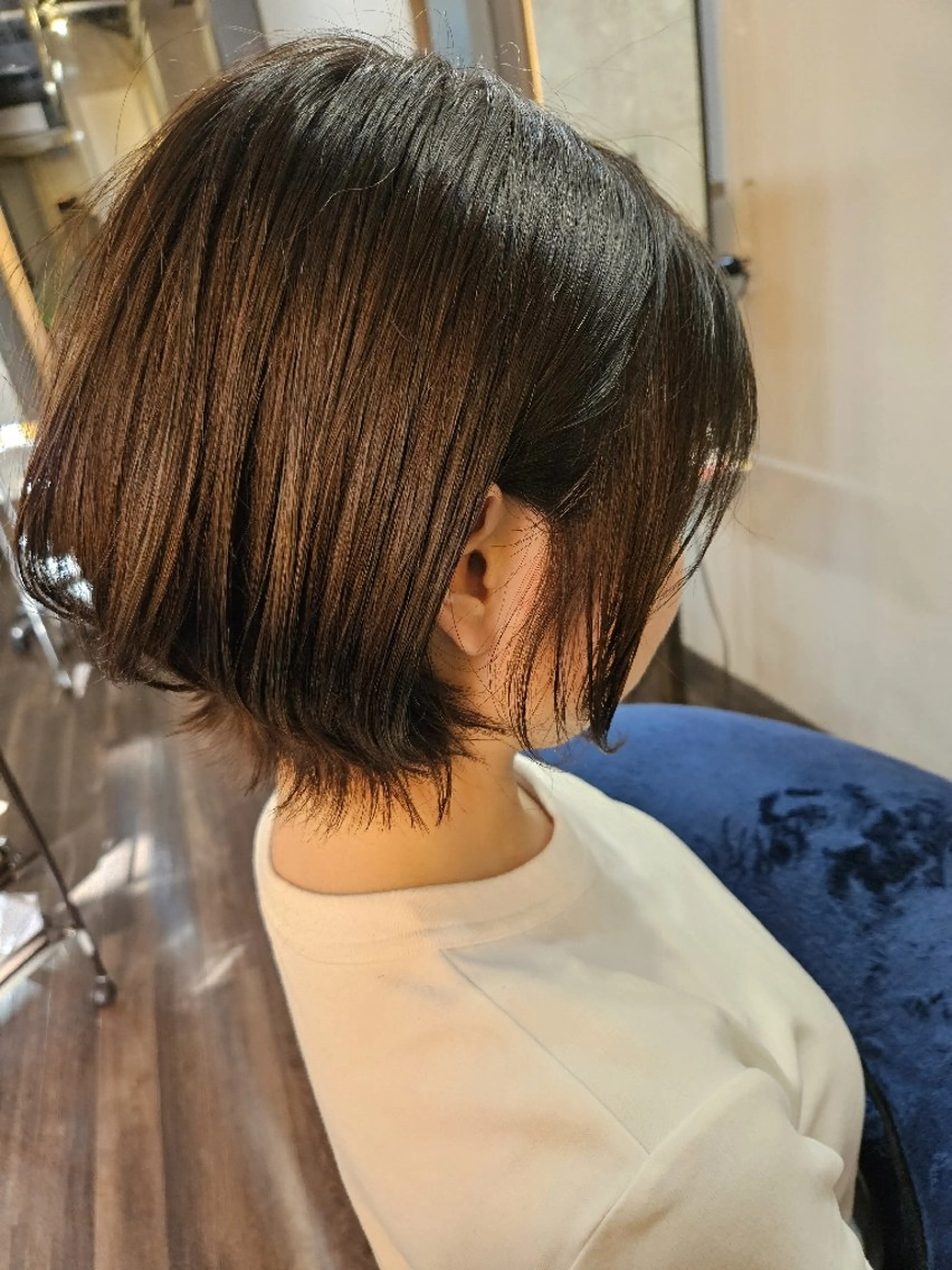 ショート カラー ボブレイヤー ボブ レイヤーカット カット ヘアカラー トリートメント terra✂️川嶋 大輔のヘアスタイル