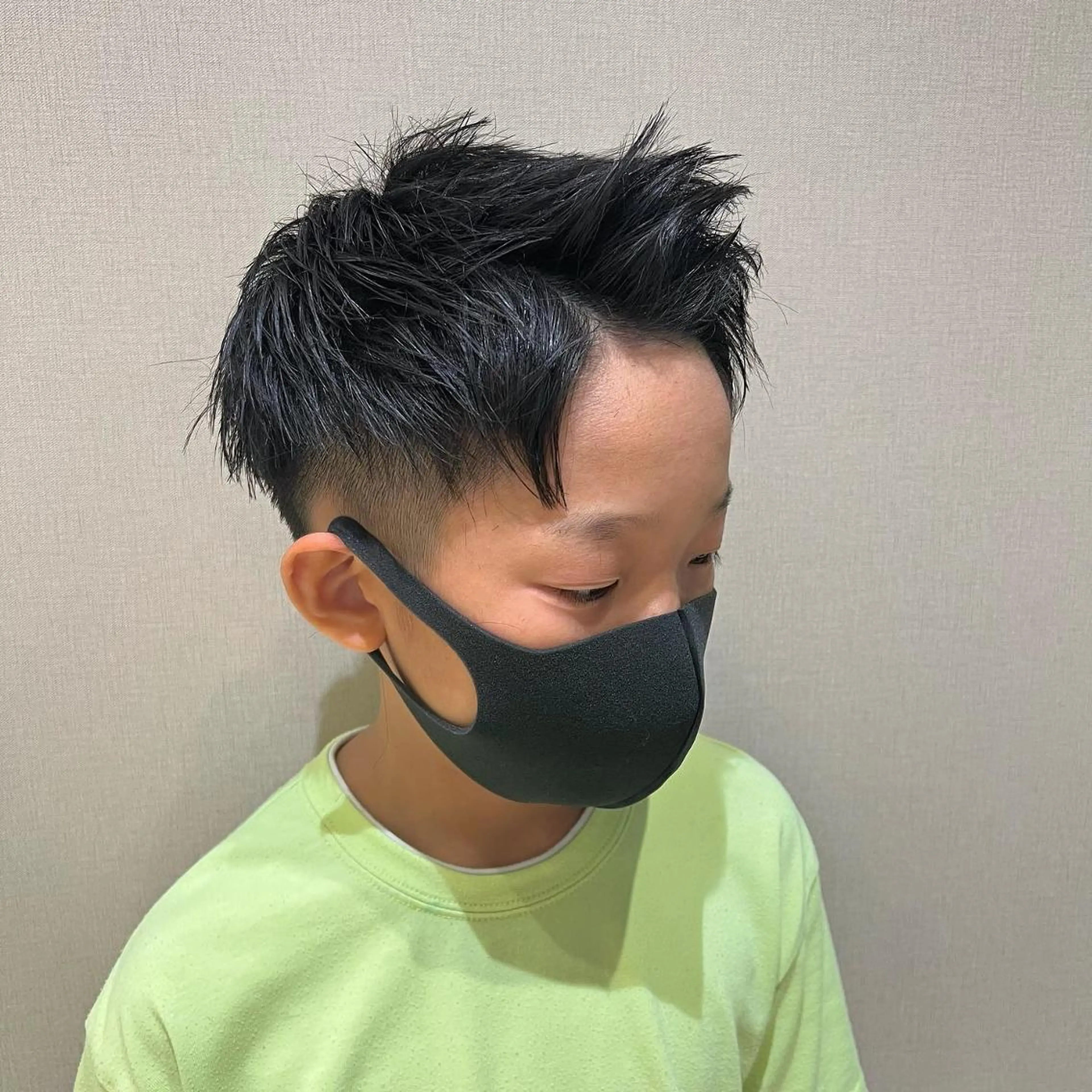 堀結香/顔まわり レイヤー/蒲生四丁目のヘアスタイル