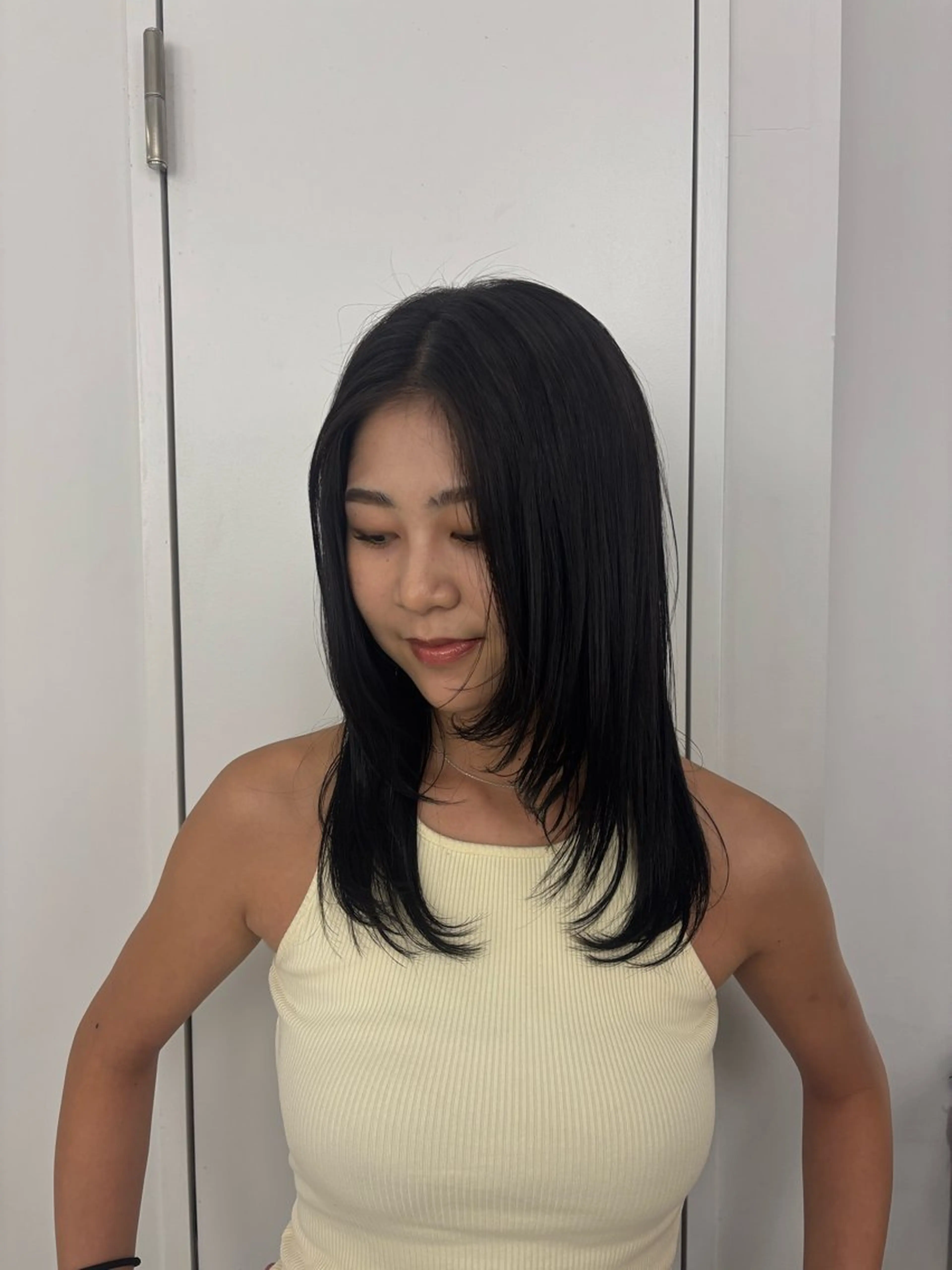 ミディアム レイヤーカット kauti sofu所属・長沼 咲輝のヘアスタイル