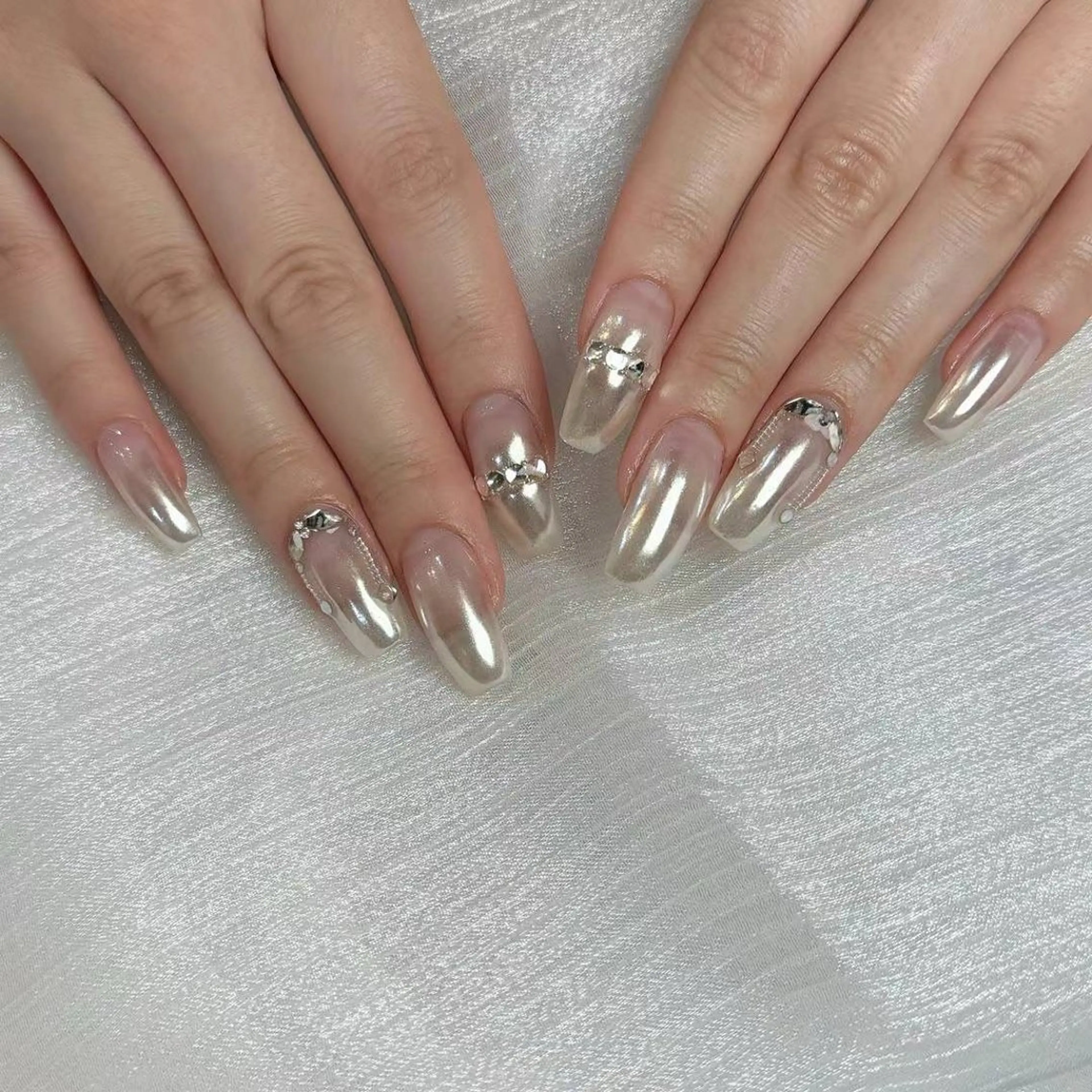 ネイル アートネイル フラワーネイル フットネイル ジェルネイル マグネットネイル Babarla Nailのネイルデザイン