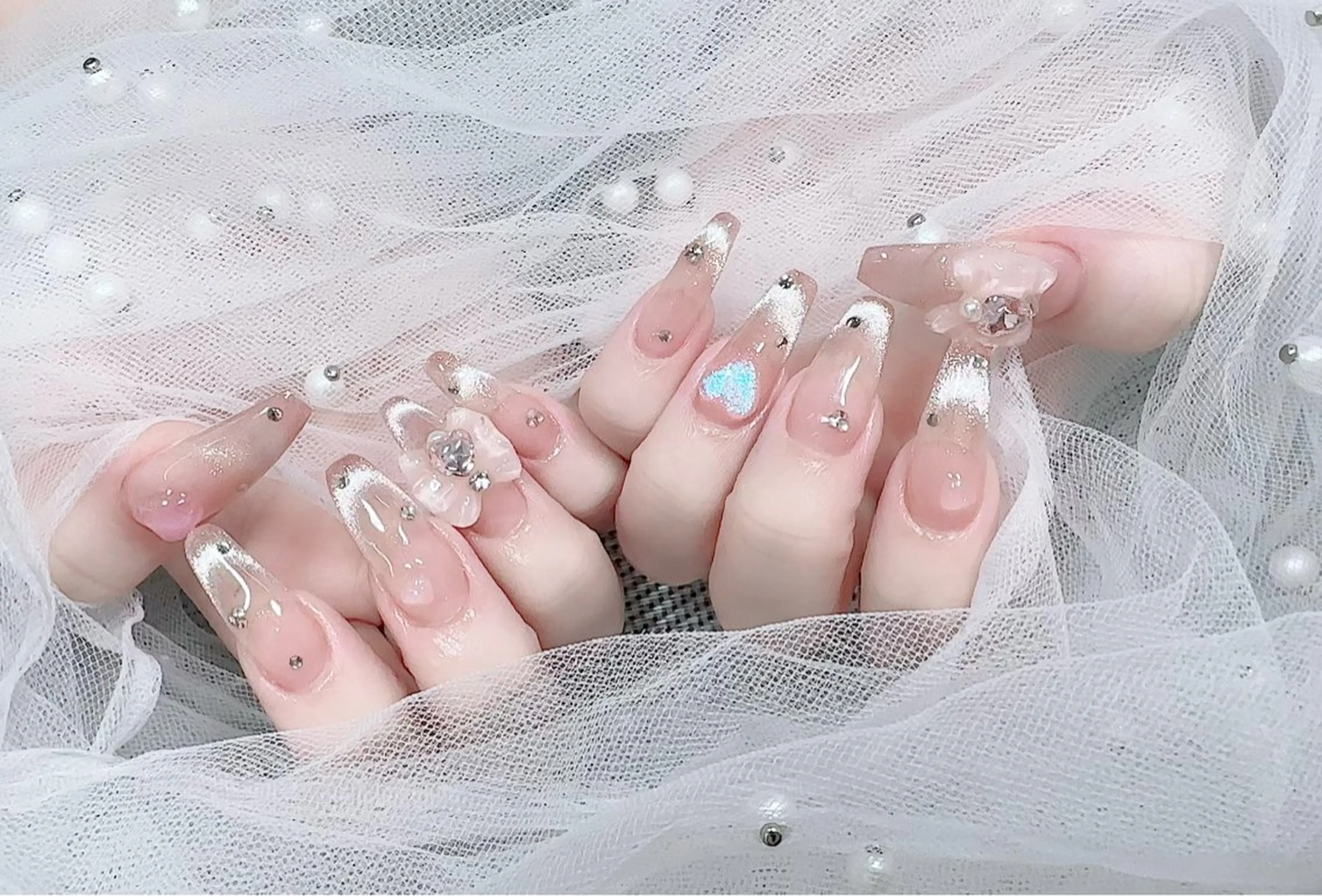 ネイル R salonのネイルデザイン