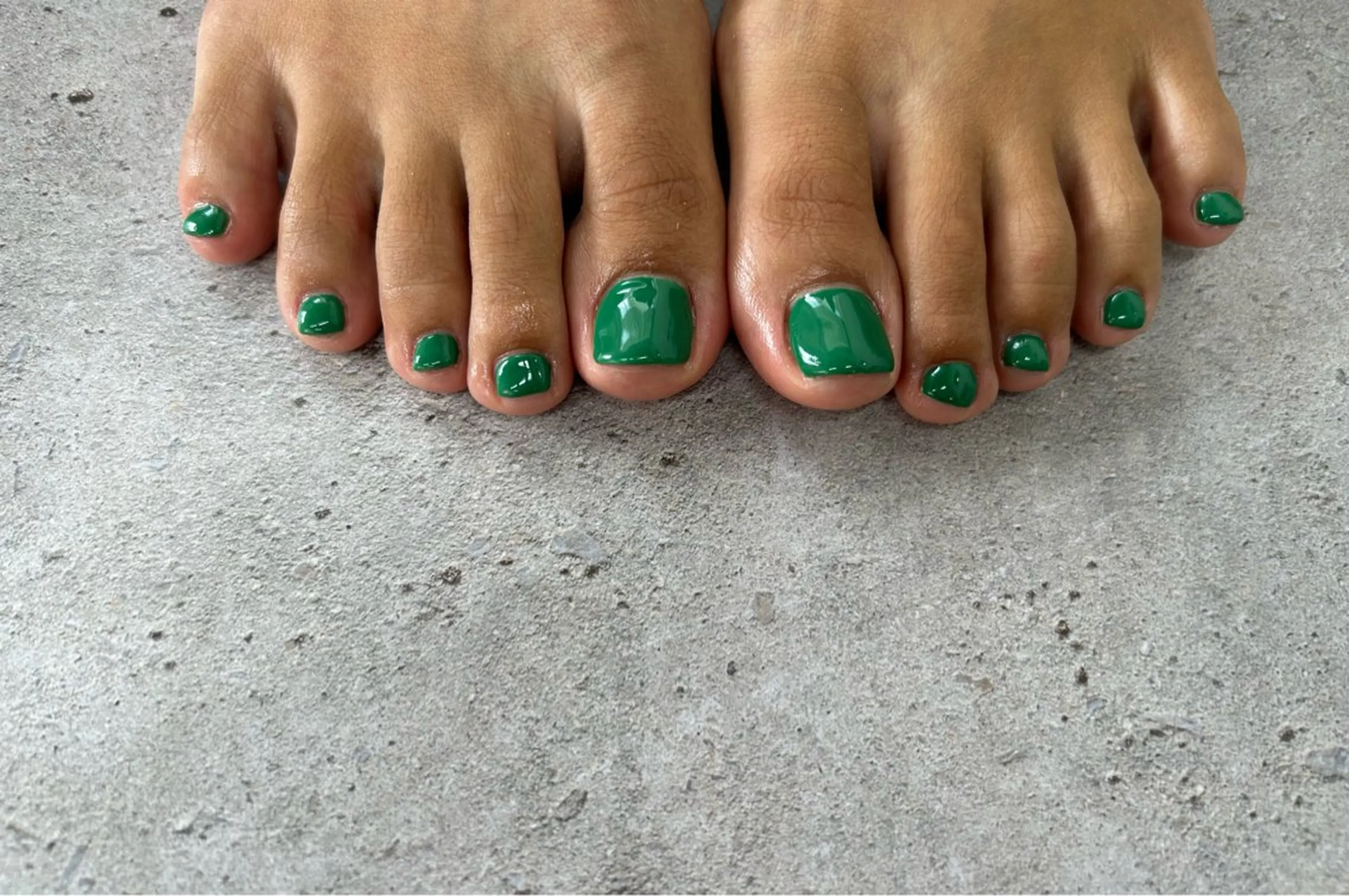 ネイル フットネイル グリーン フットネイル Nail Salon agré所属・agré ネイルサロン　アグレのネイルデザイン