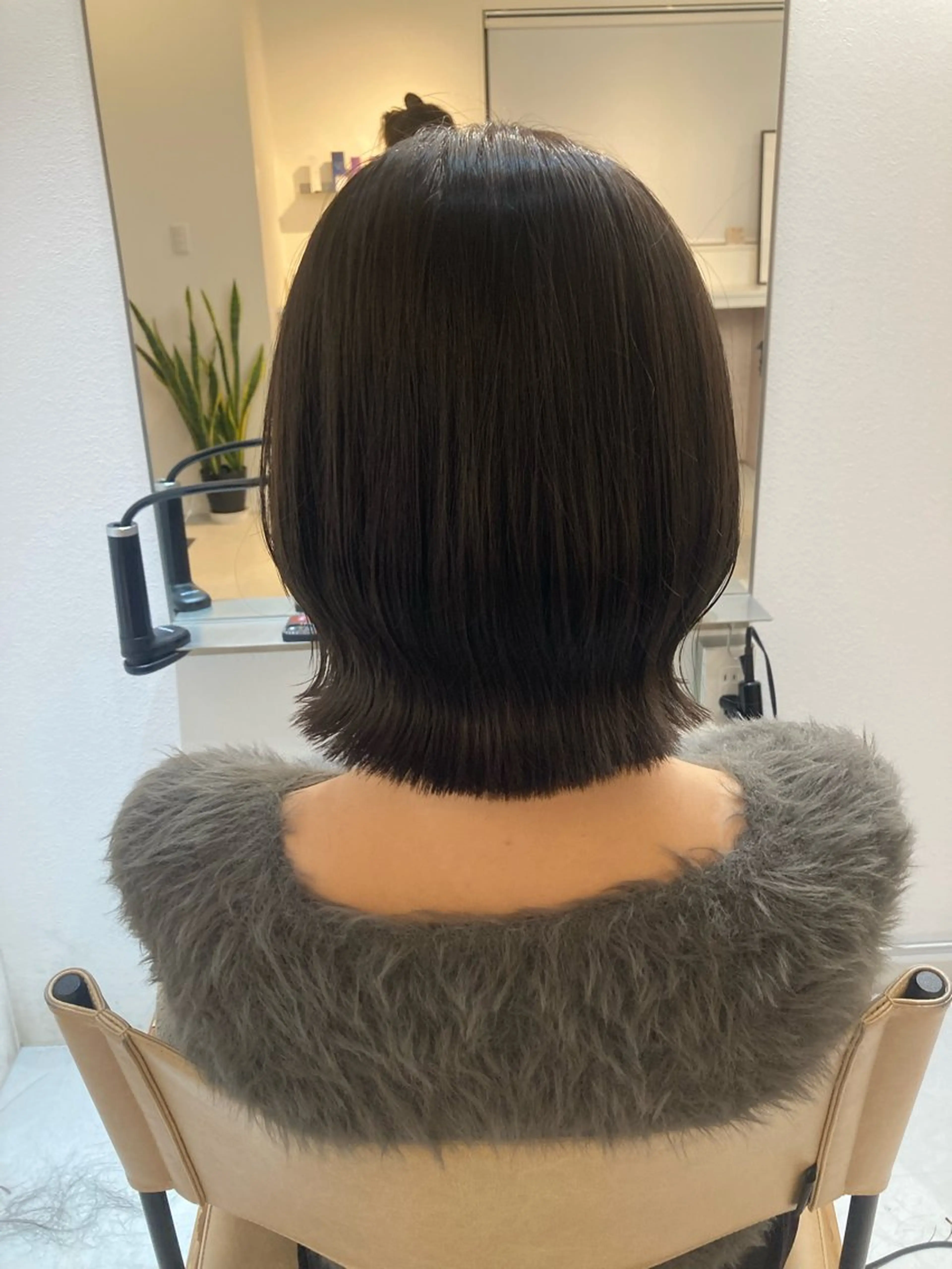 ミディアム ✨色持ちの良い艶 カラー✨蟹江真世のヘアスタイル