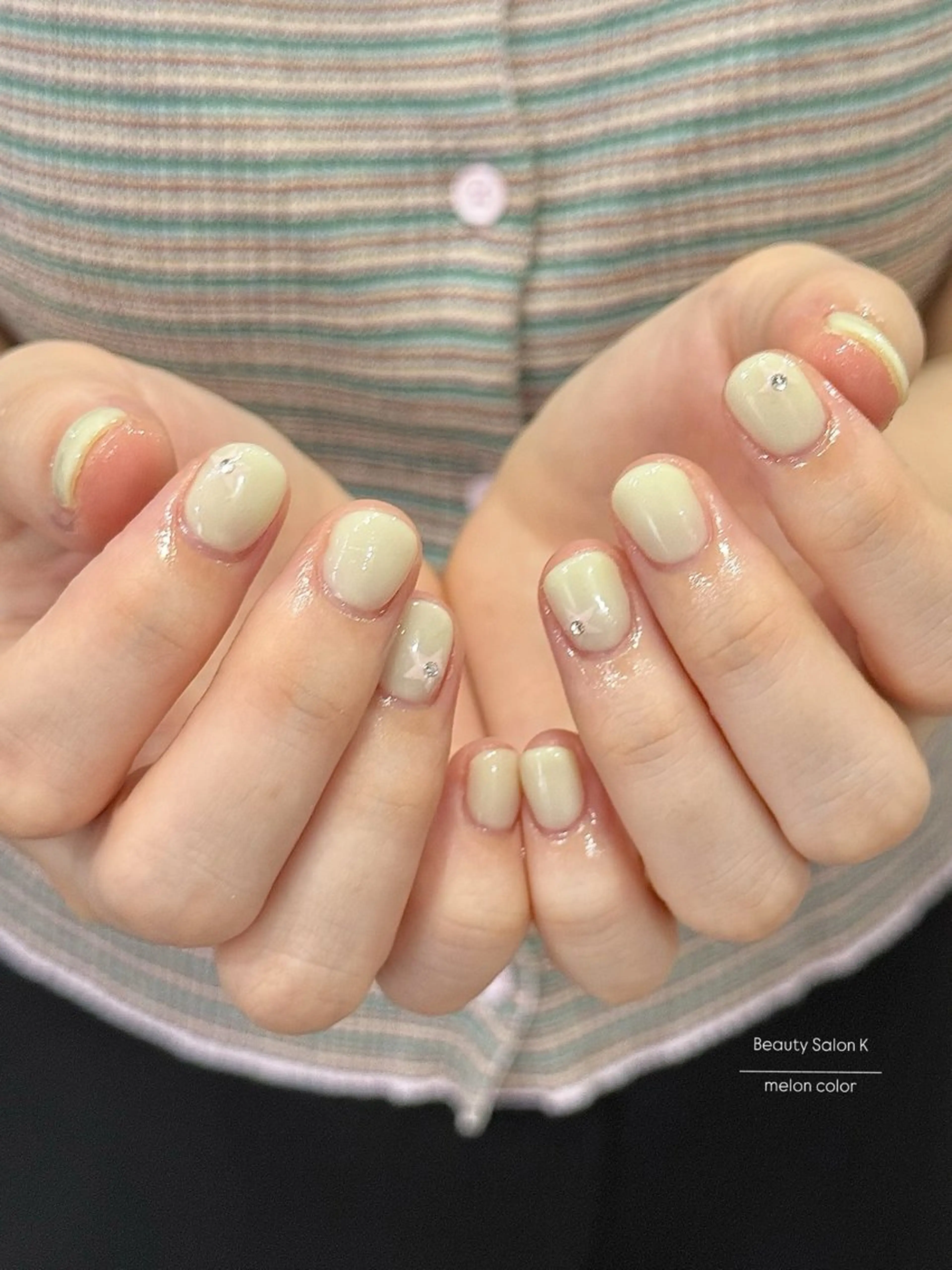 ネイル ハンドネイル ハンドケア Nail salon K　momoのネイルデザイン