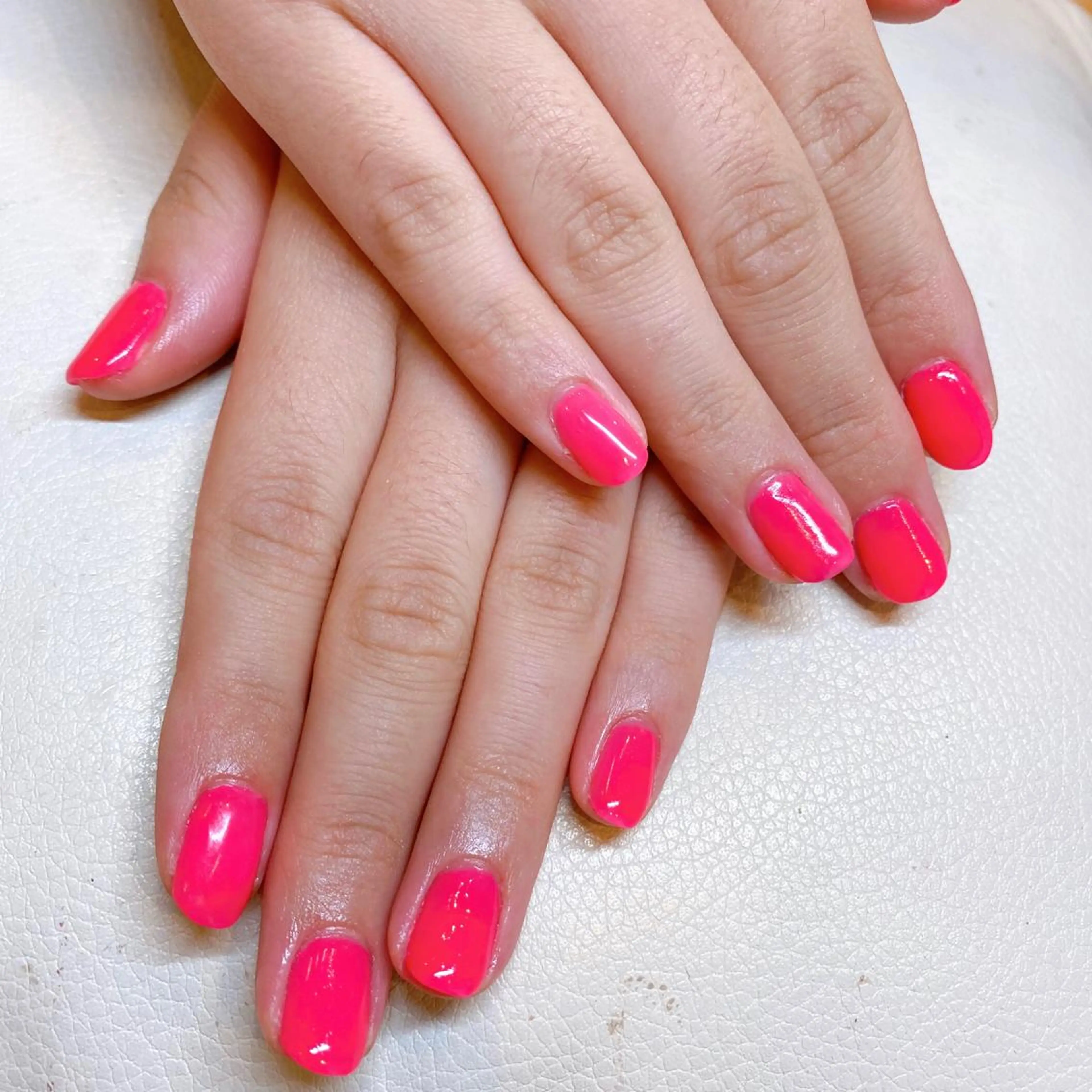 ネイル オオネザワ ユカのヘアスタイル