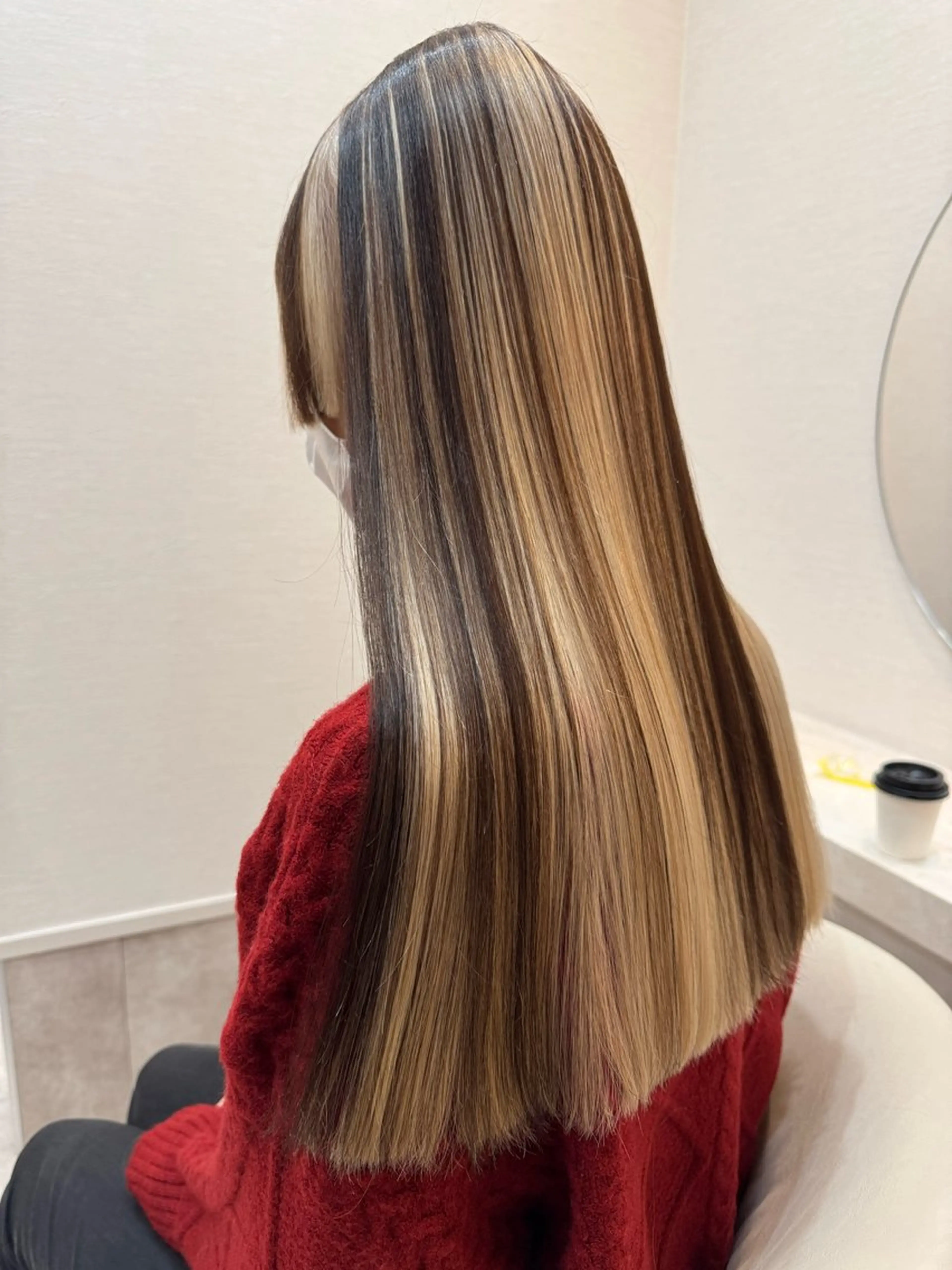 ロング ヘアカラー 伴藤 寿男のヘアスタイル