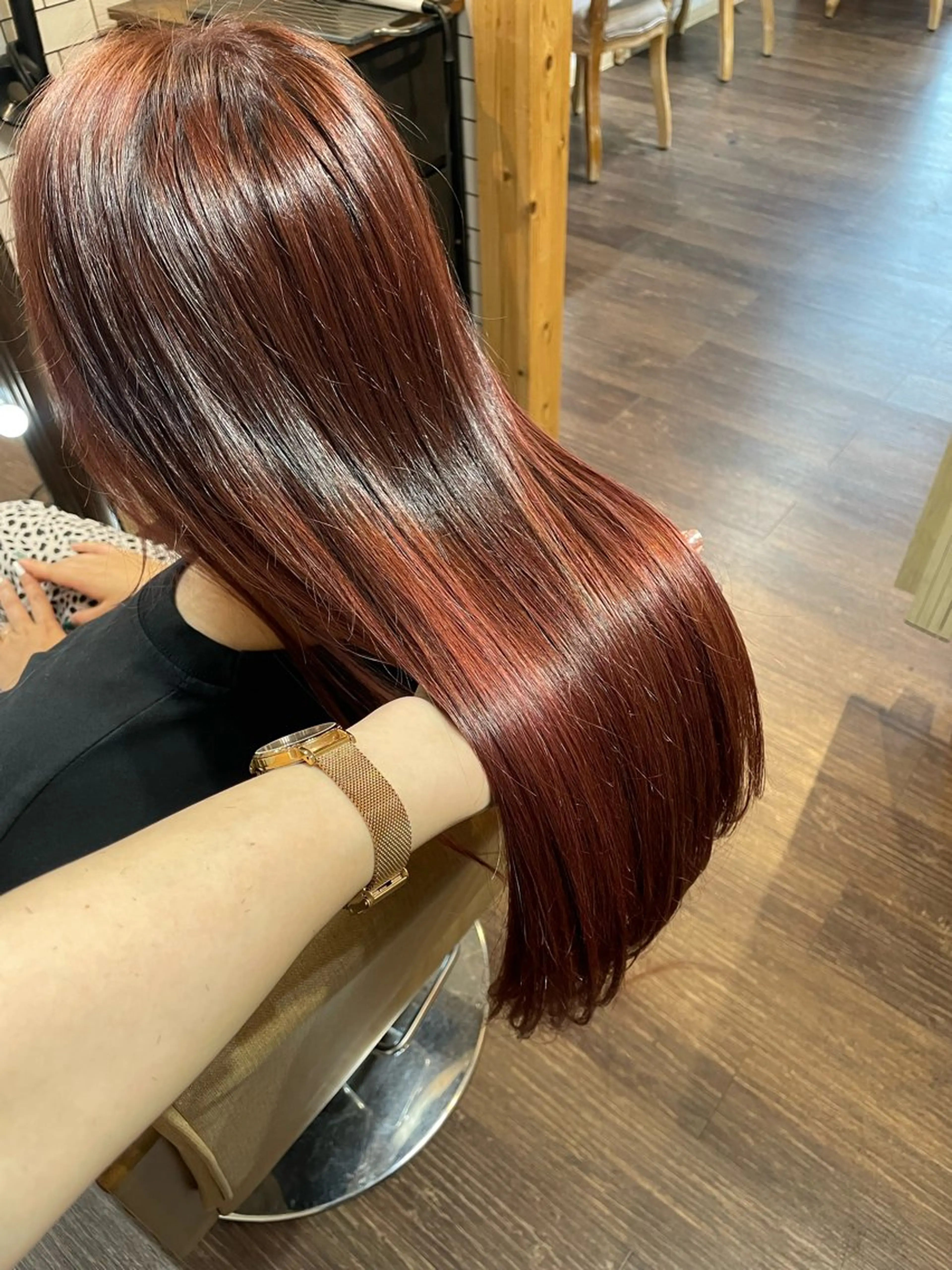 ロング カラー カシス レッドカラー 髪質改善カラー💛 菜のはのヘアスタイル