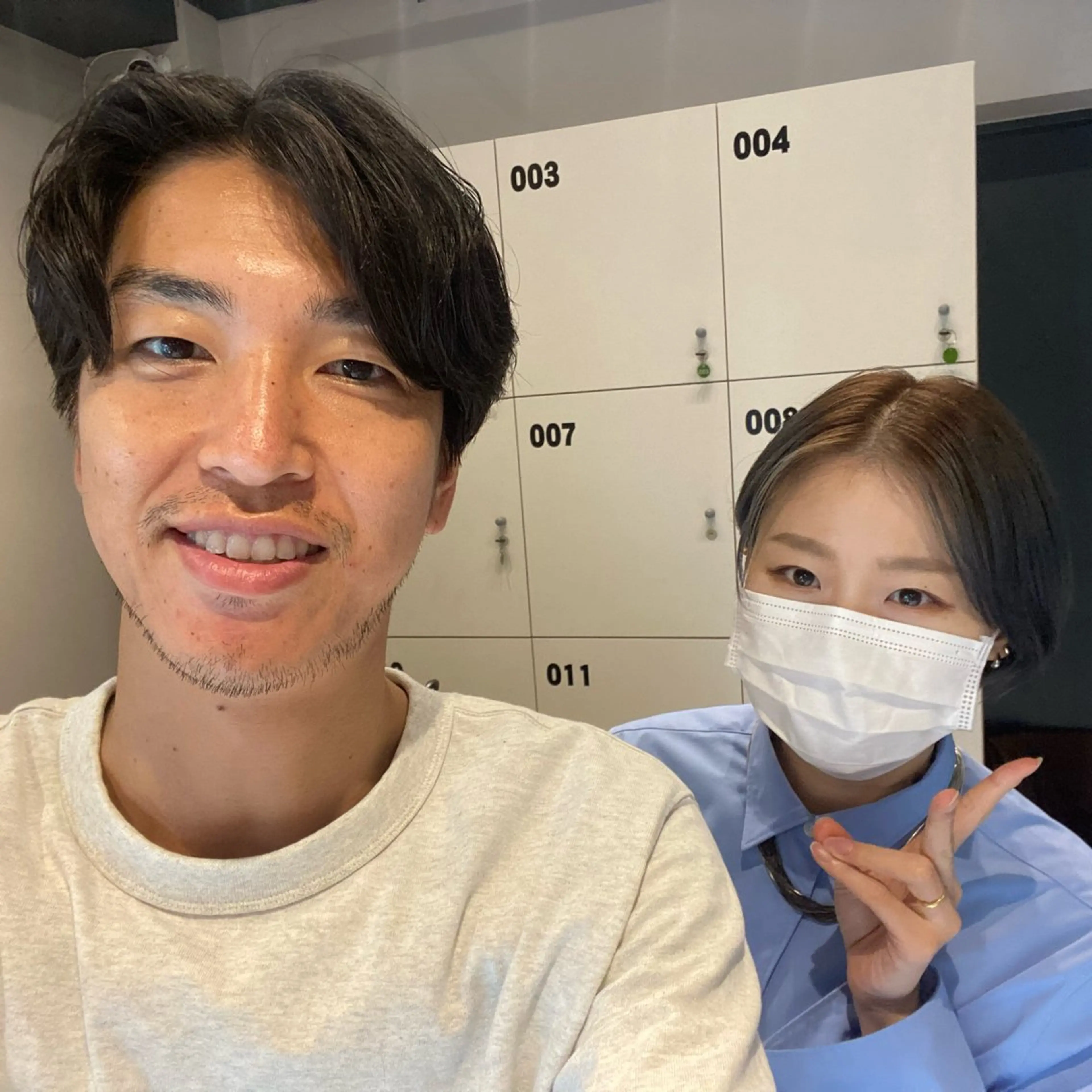 ショート ハイライト 髪質改善 レイヤーカット ショートヘア また会いたくなる 美容師【KENTA】のヘアスタイル