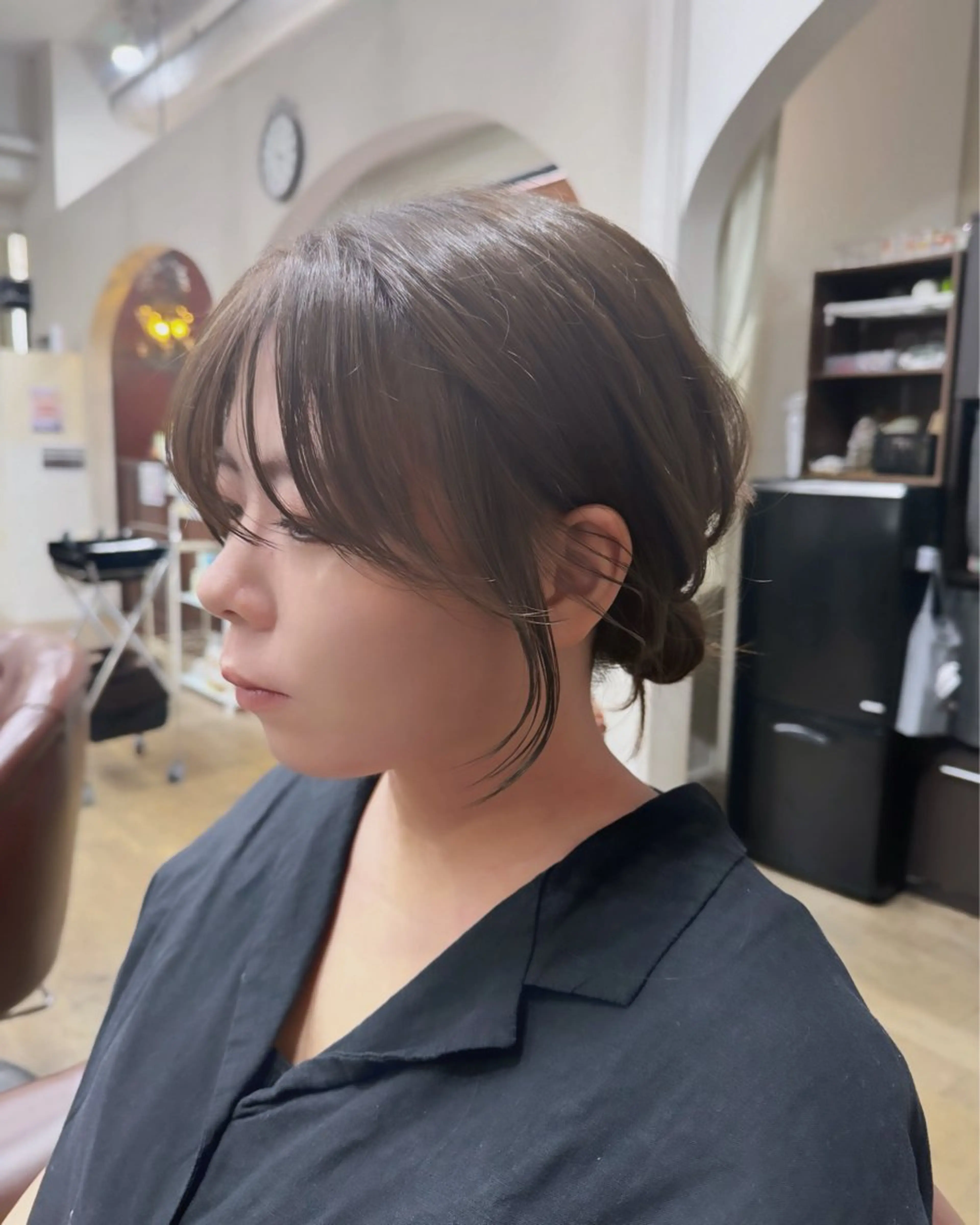 セミロング 中東 真子のヘアスタイル