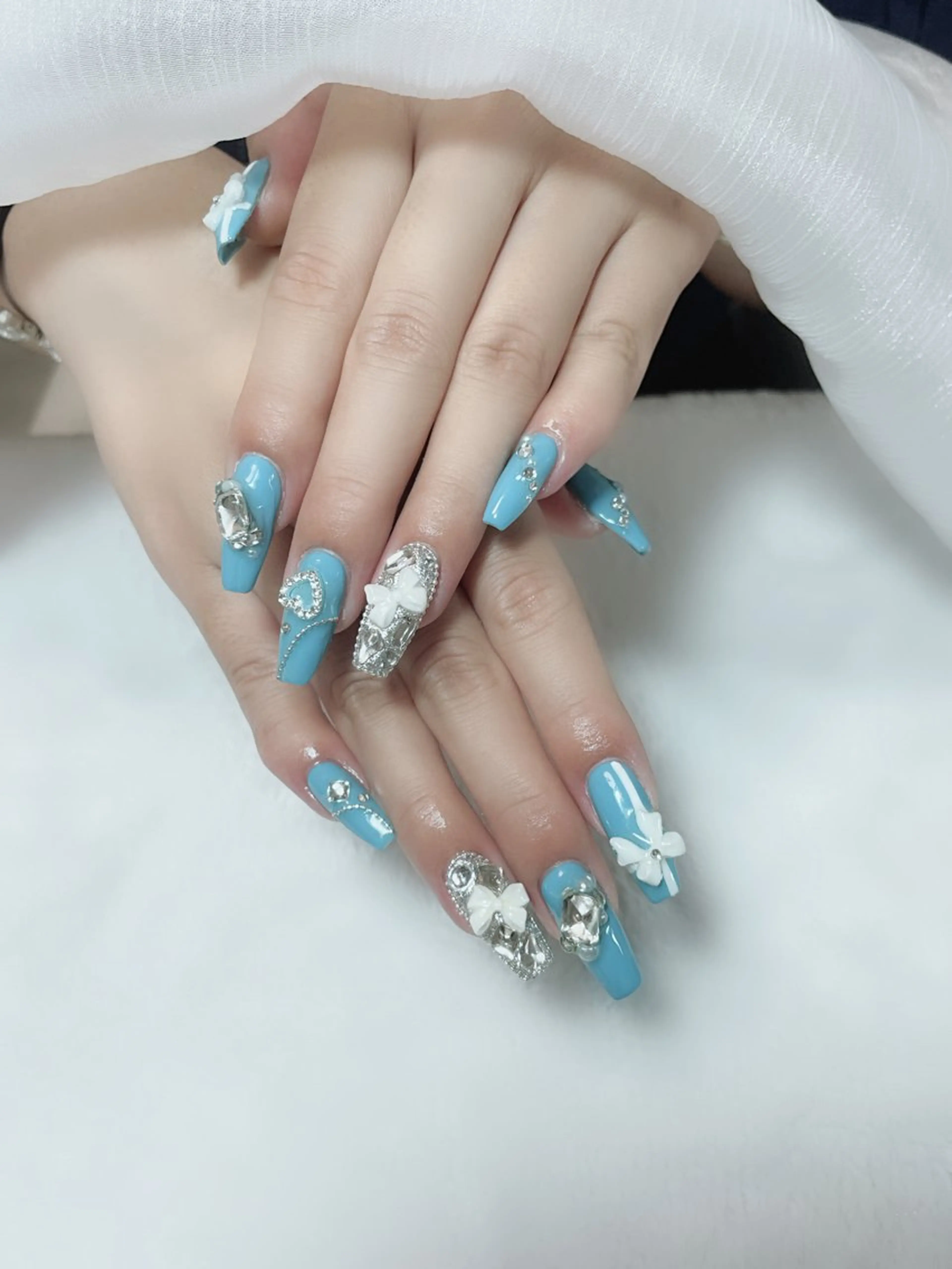 ネイル 長さ出し ワンホンネイル Amina nail salonのネイルデザイン