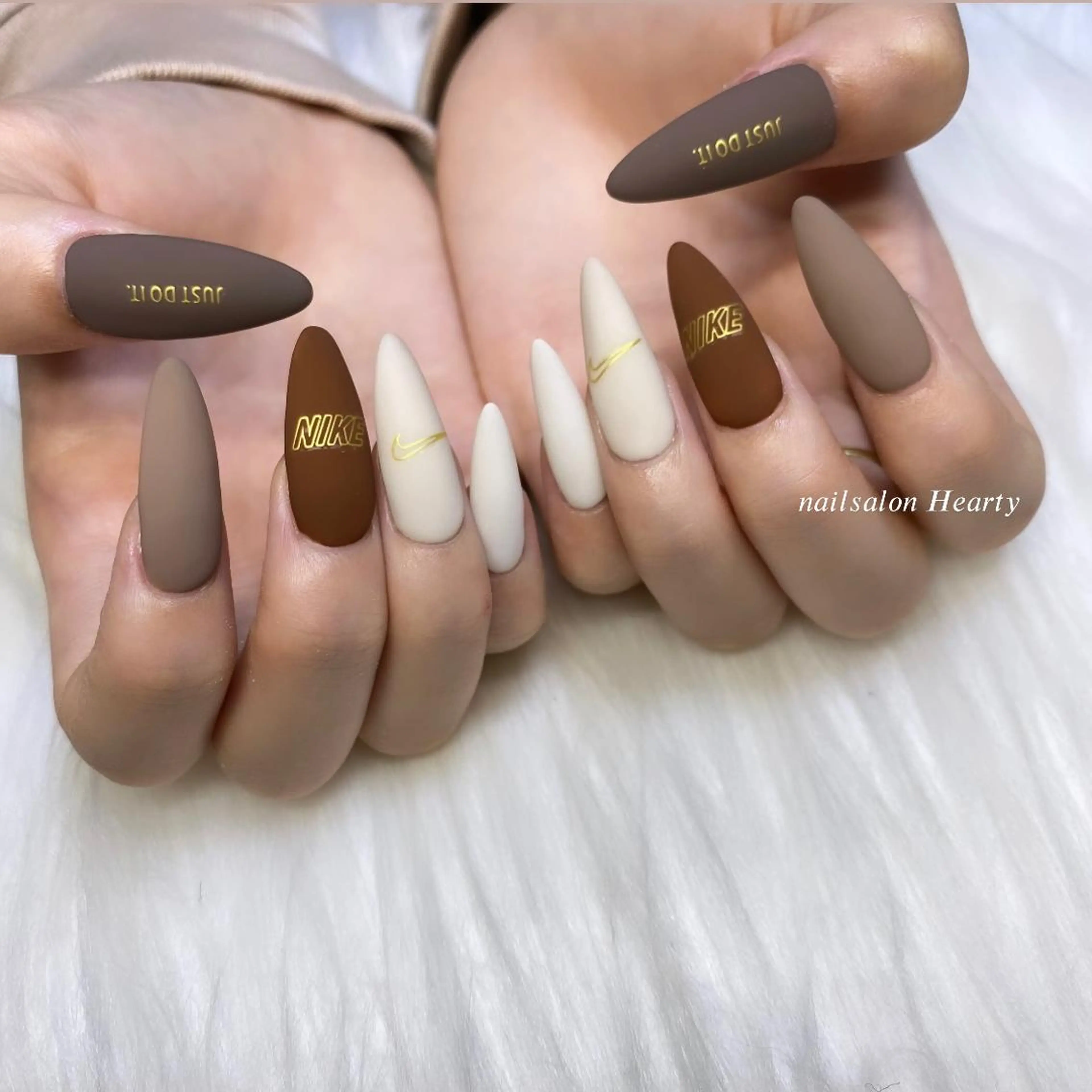 ネイル nailsalon Heartyのネイルデザイン