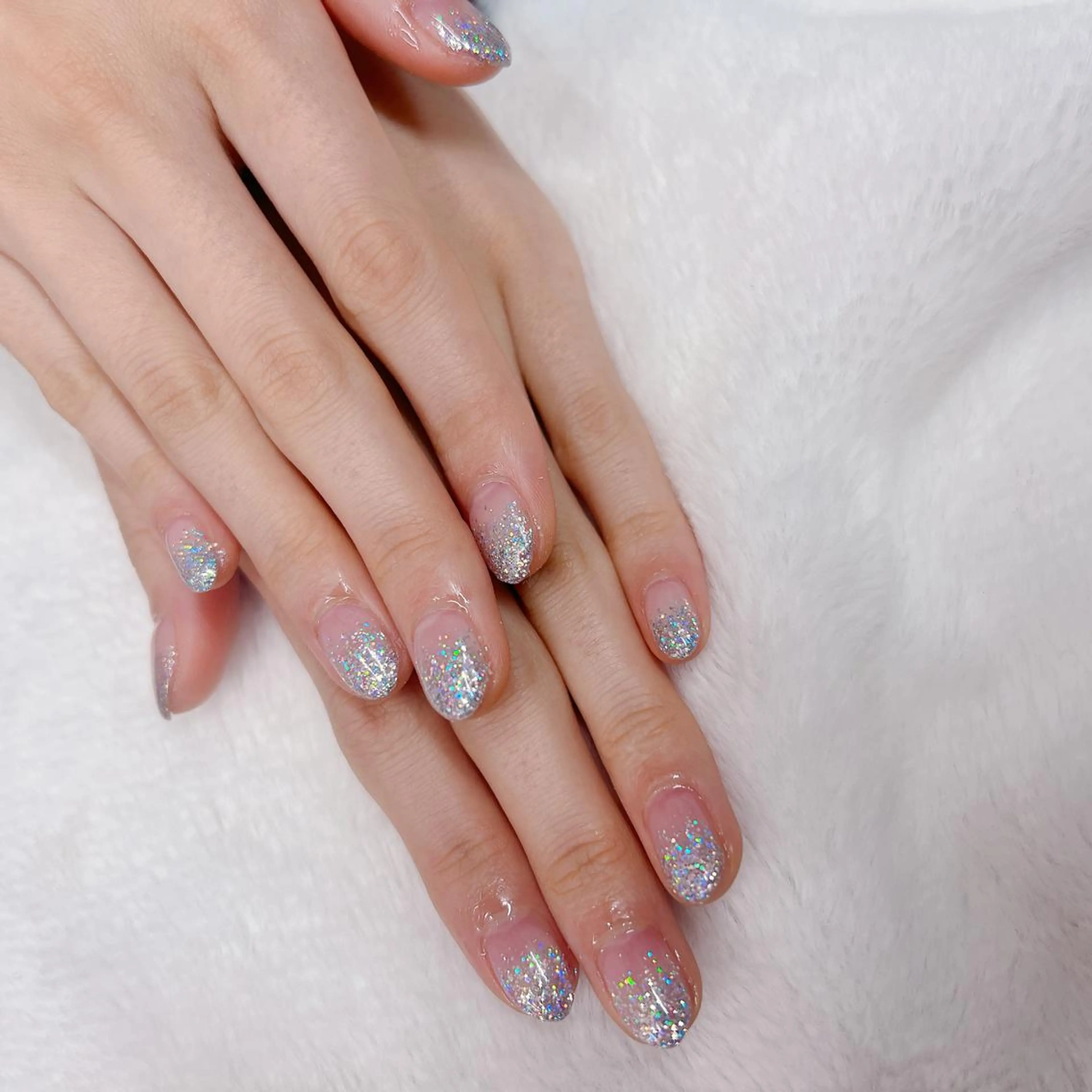 ネイル ラメ(グリッター) ラメグラデーション Emi lyのネイルデザイン