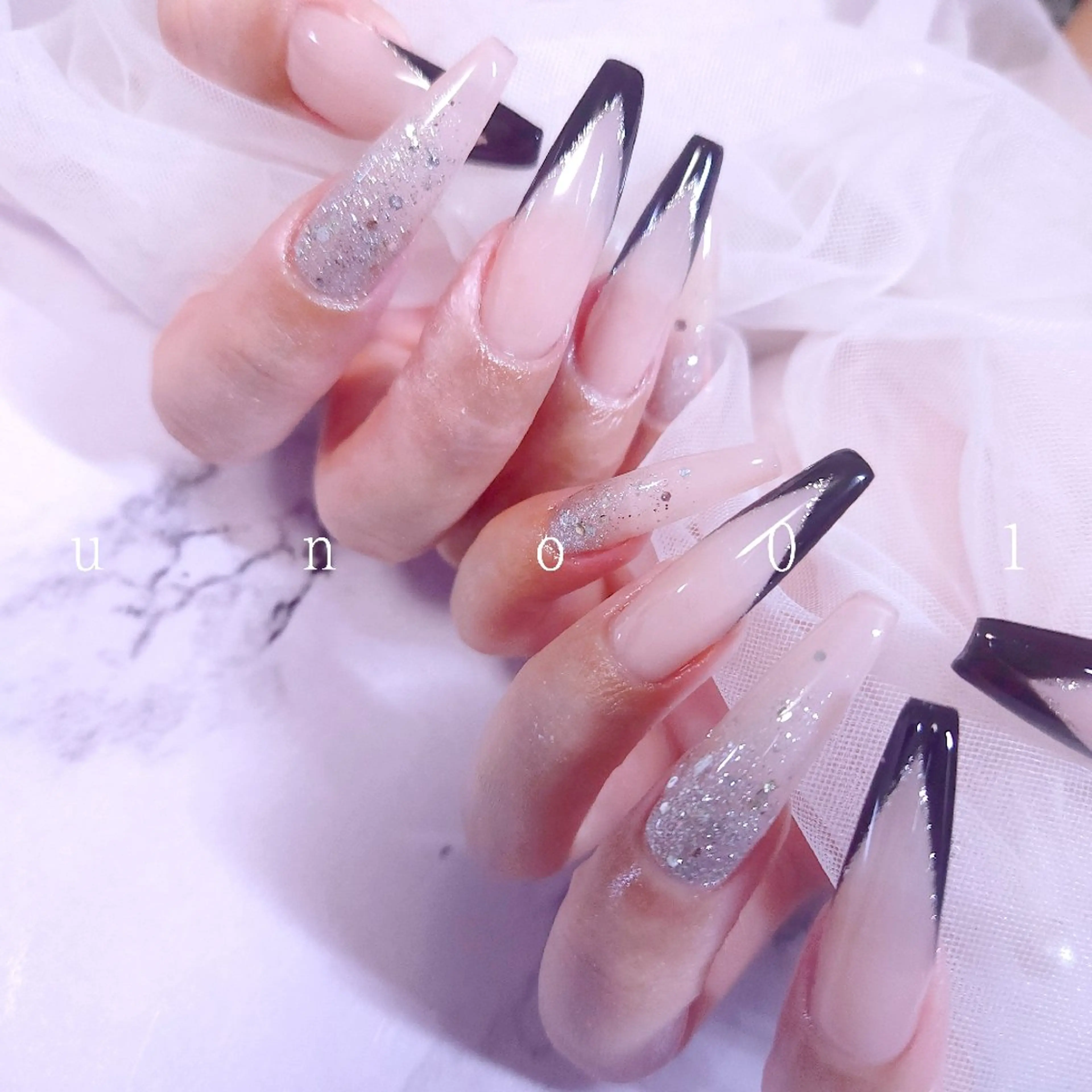 ネイル u   n   o  n a i l 01のネイルデザイン