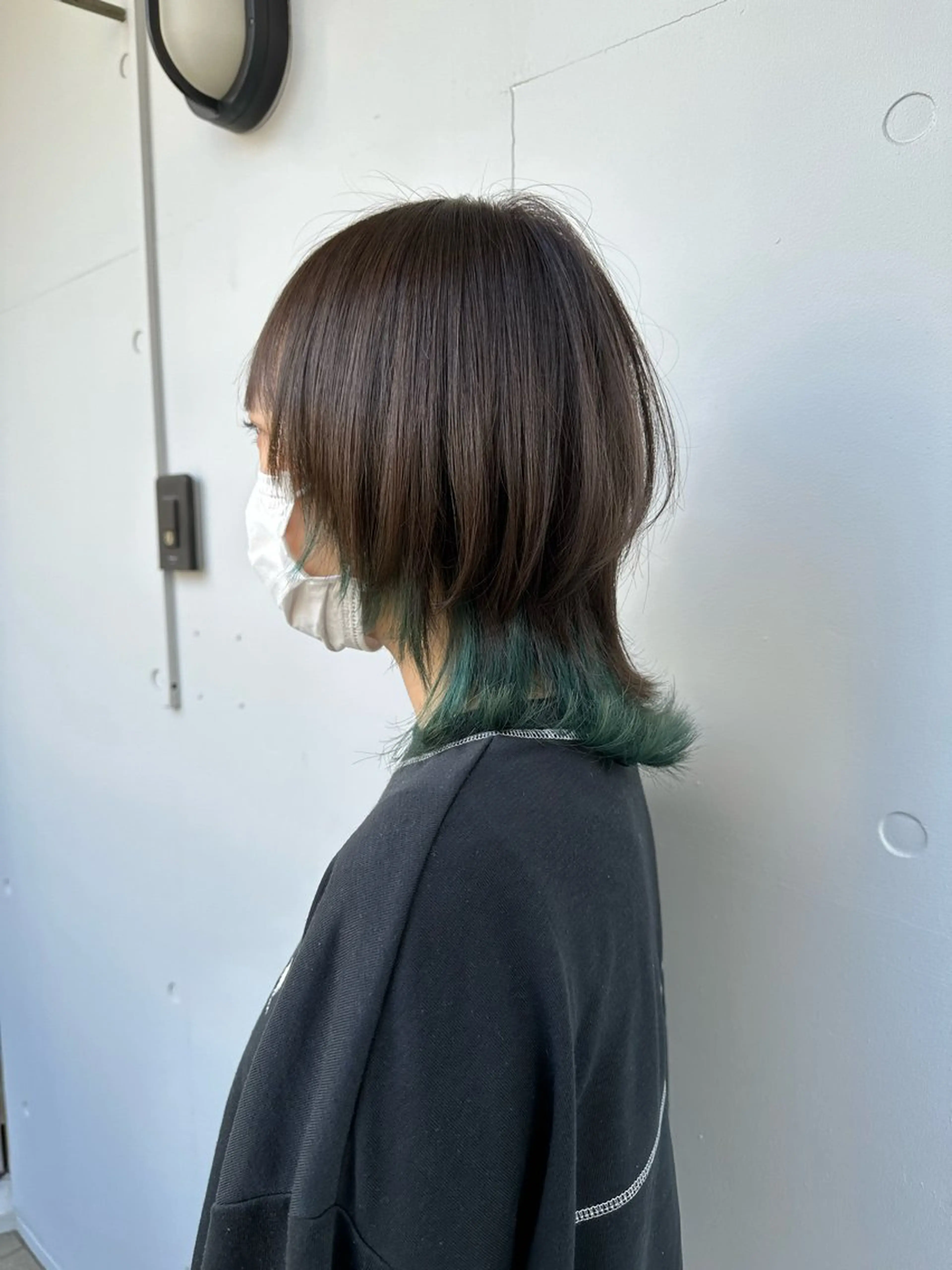 ミディアム カラー インナーカラー ウルフカット fullbloom hair&spa所属・DAIKIベージュ 🍂レイヤーカットのヘアスタイル