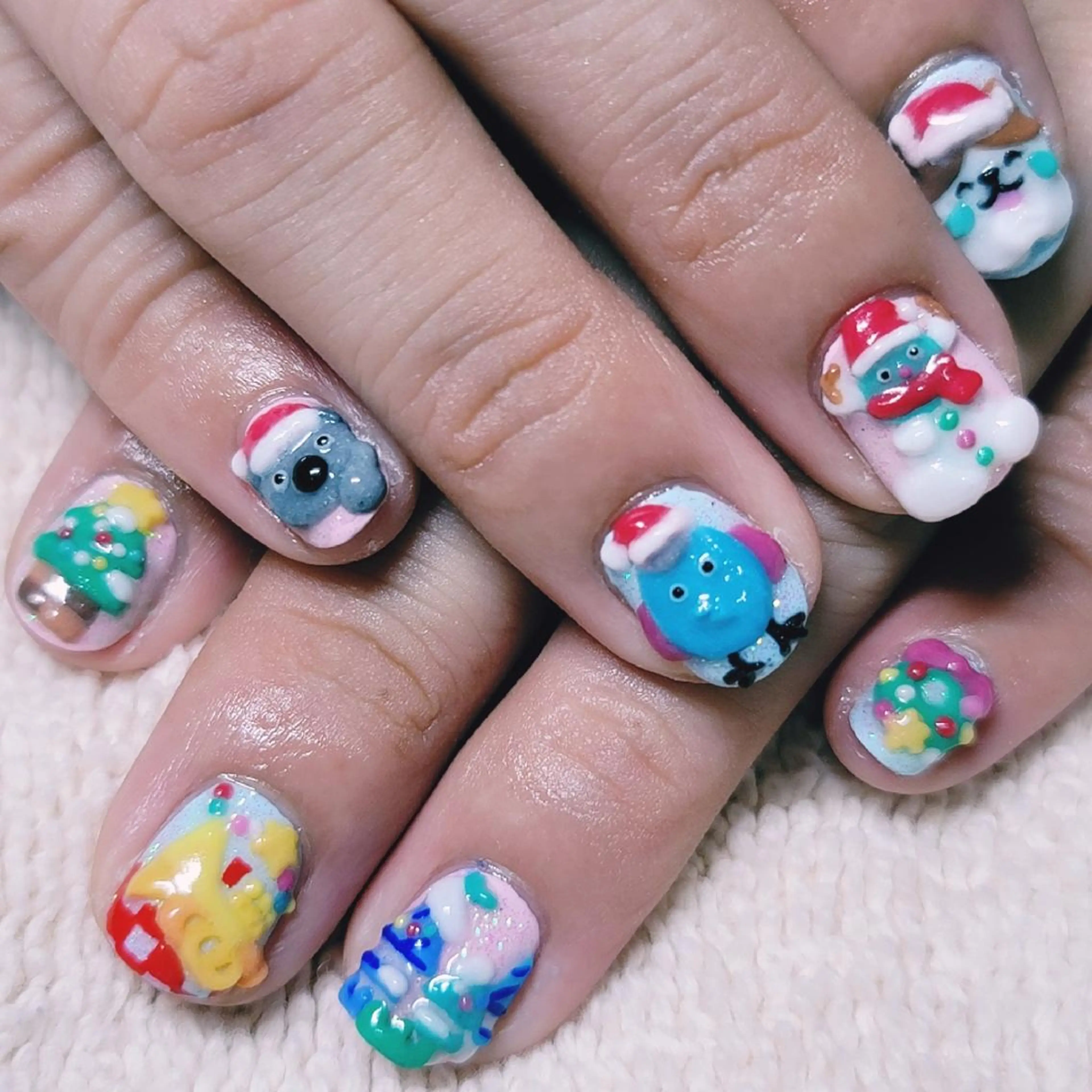 ネイル ブルー ラメ(グリッター) パステルネイル ピンク 冬ネイル ハンドネイル よしだ ひろきのネイルデザイン