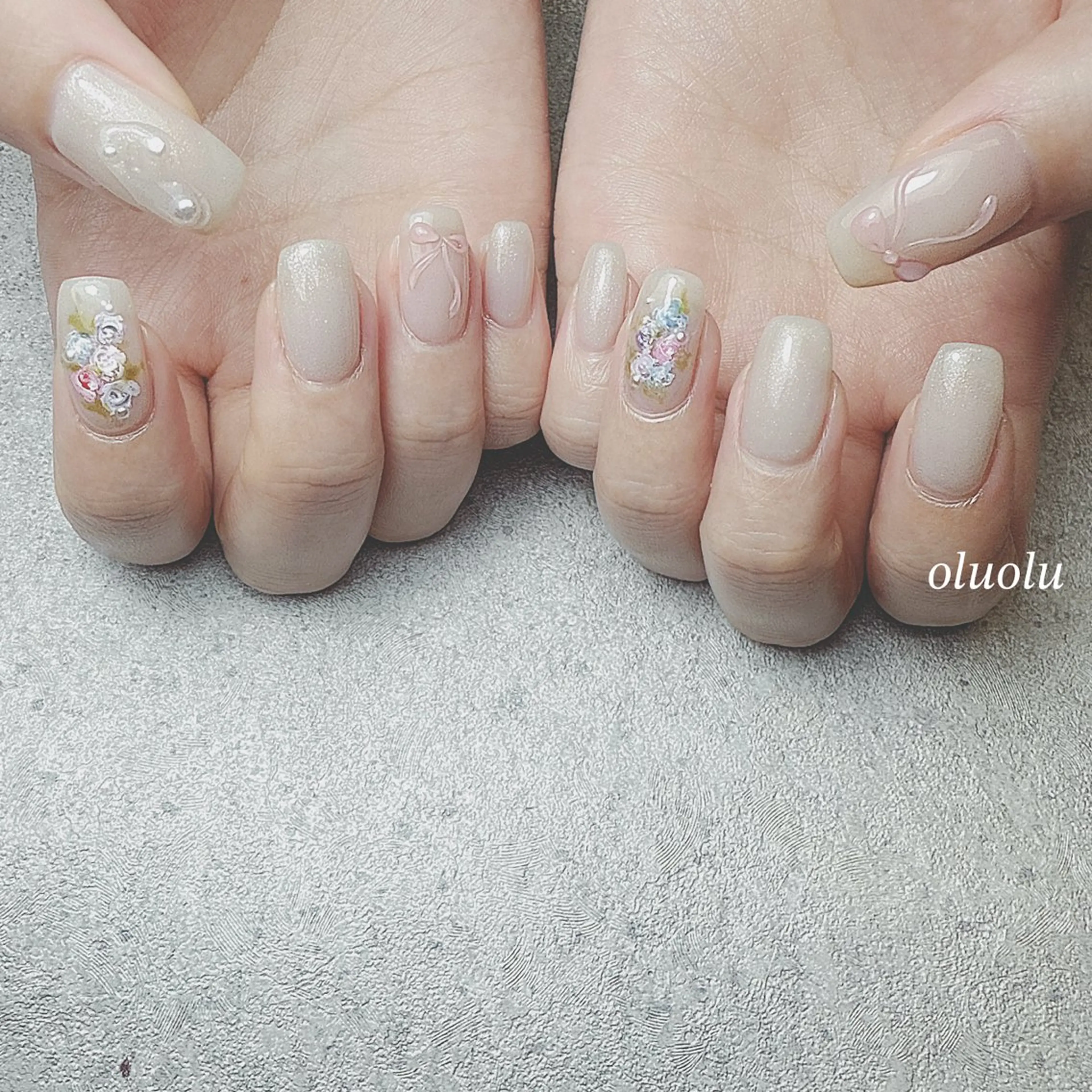ネイル アートネイル フラワーネイル ガーリー ぷっくりネイル リボン ハンドネイル 大村 紬華のネイルデザイン