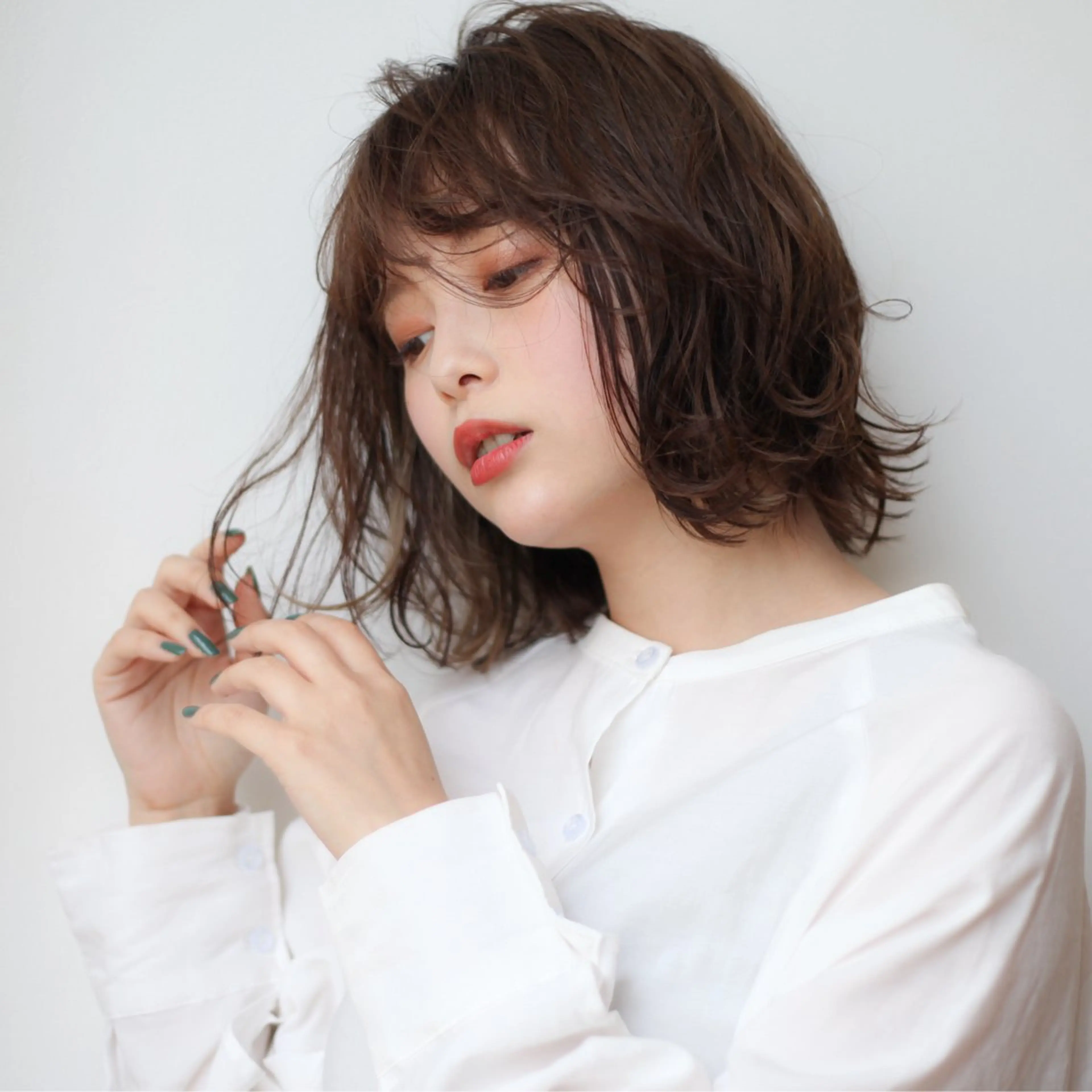 ショート カラー パーマ ヘアアレンジ ベージュカラー ブラウンカラー ブラウンベージュ ボブ カット ヘアカラー トリートメント VIVIE【ヴィヴィ】所属・髪質改善/韓国風 レイヤー/田村祐樹のヘアスタイル