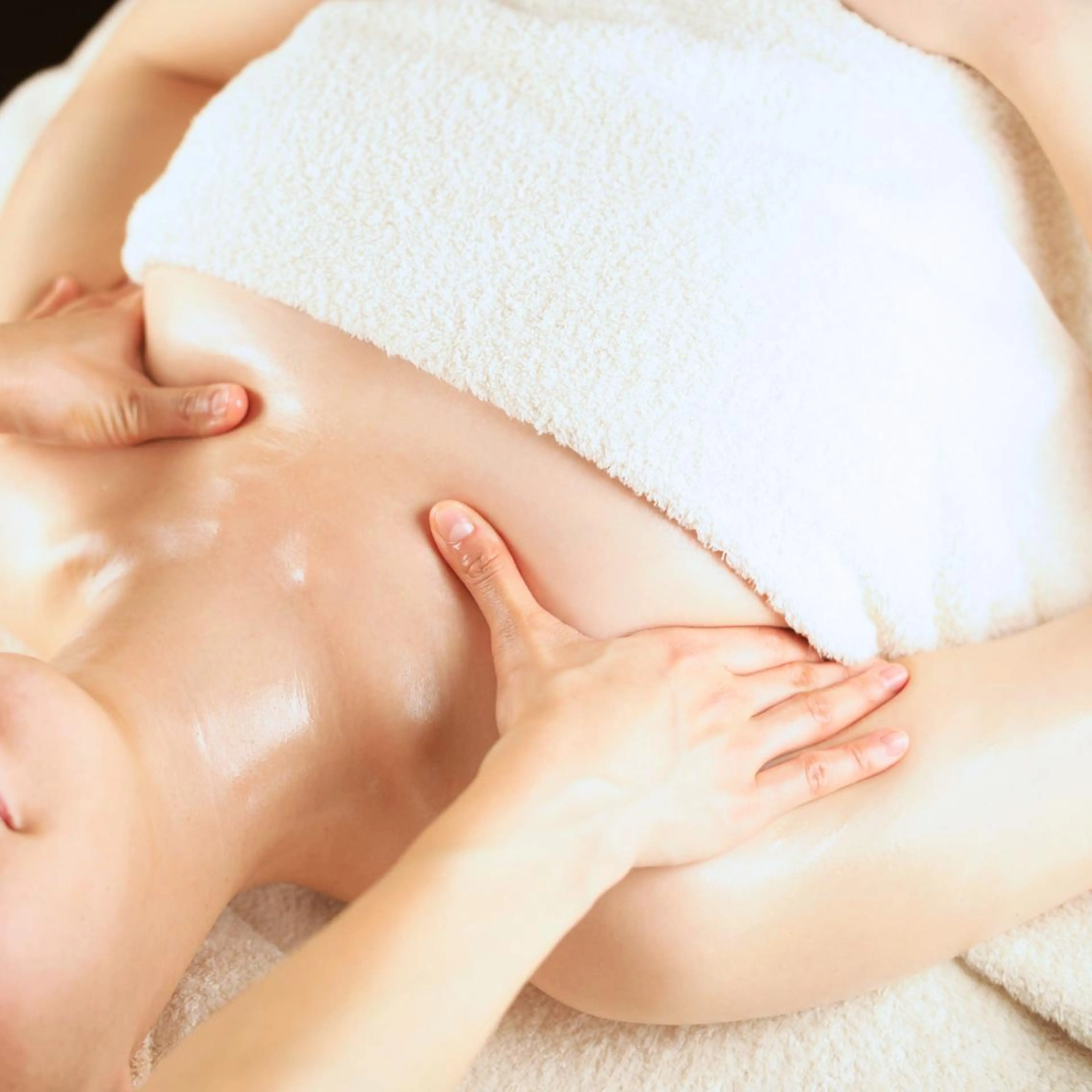 全身脱毛×マッサージ 高岳×新栄×代官町の眉毛・アイブロウイメージ