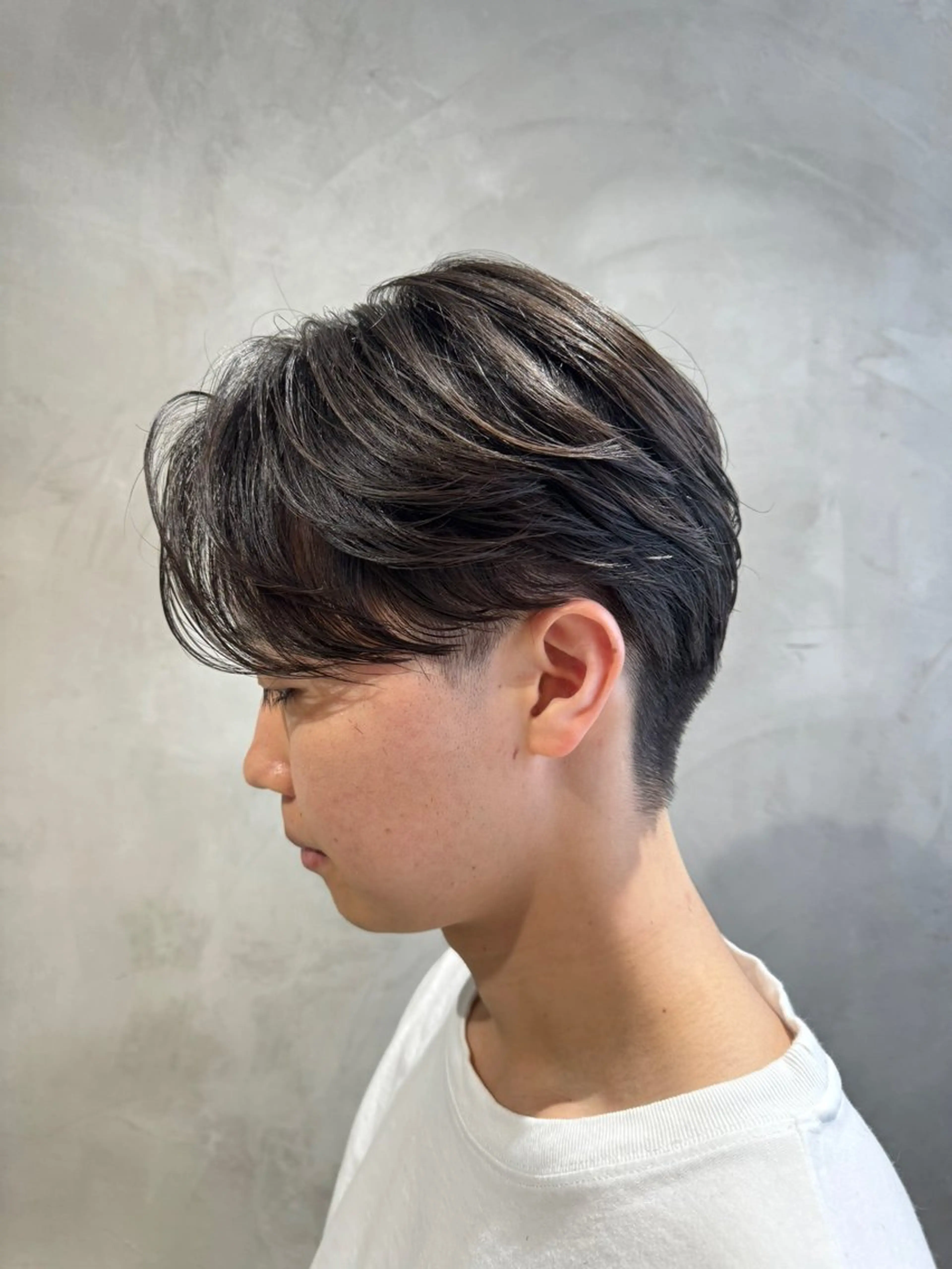 ショート パーマ メンズ センターパート メンズパーマ ニュアンスパーマ nico TOKYO 横浜所属・横浜/レイヤー/ カネコのヘアスタイル